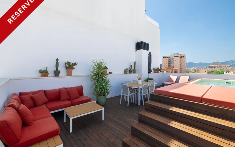 Modernes Penthouse mit Terrasse und privatem Pool - Foners