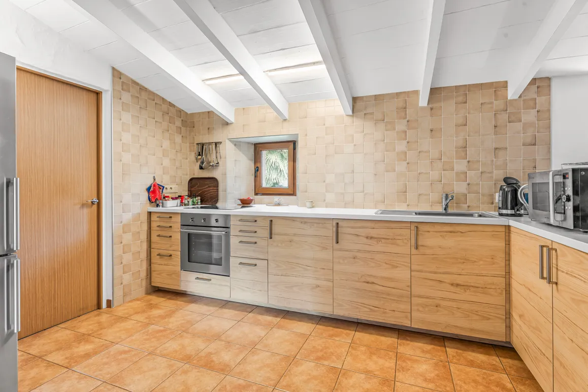 Mallorcaanse finca met vloerverwarming en gastenappartement-8