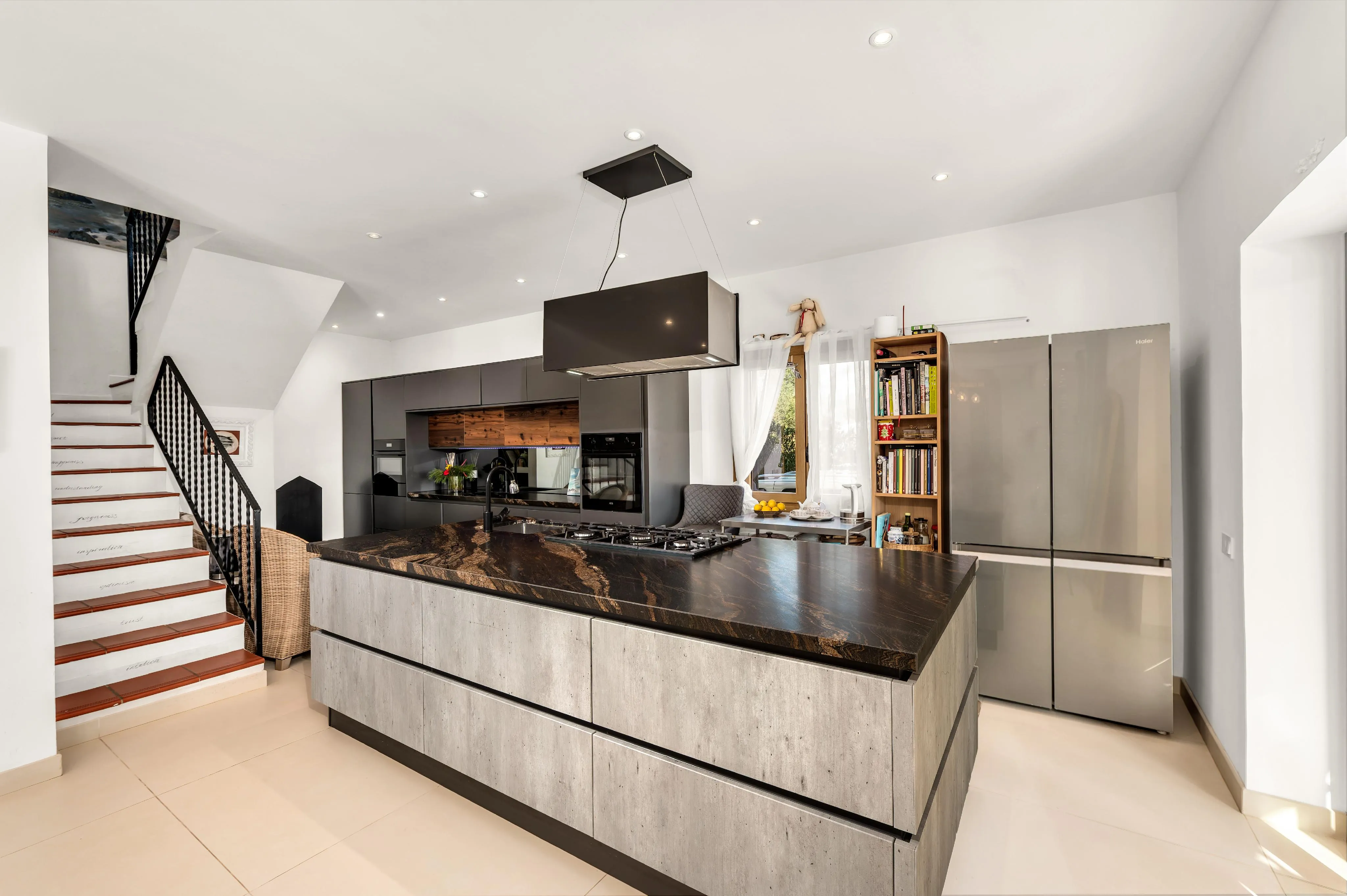 Charming finca with panoramic views in a quiet residential area-7