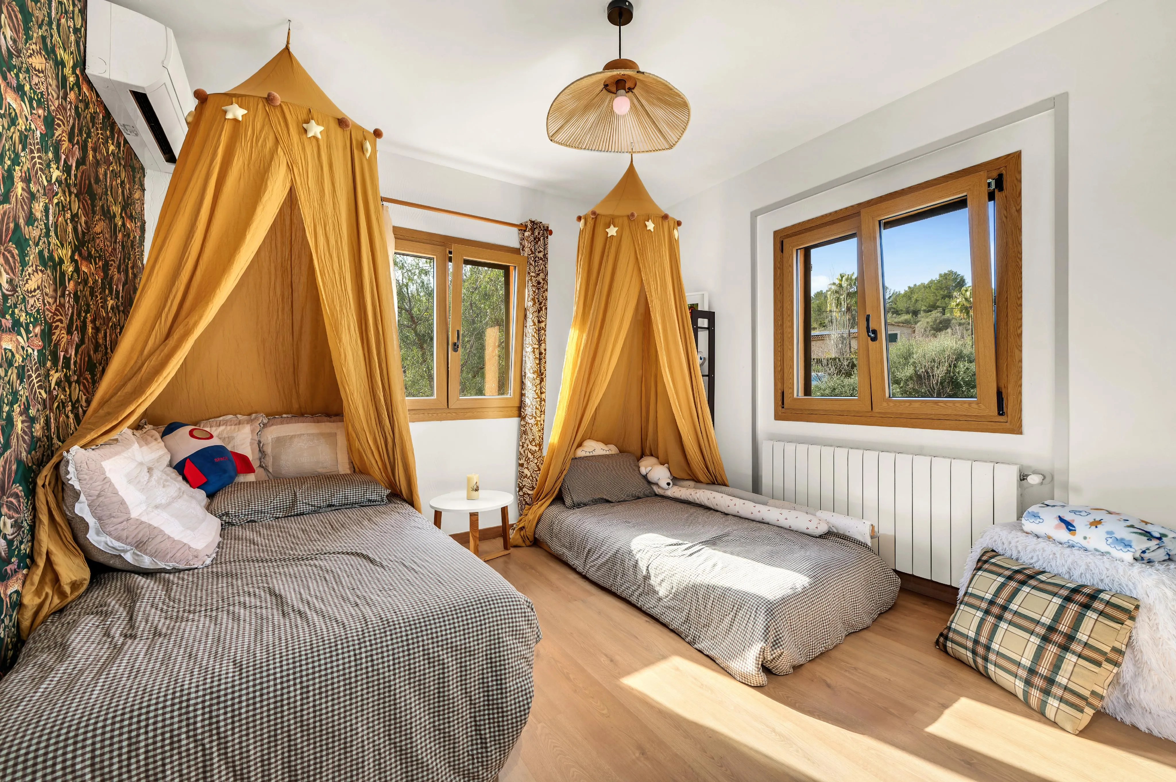 Charming finca with panoramic views in a quiet residential area-13