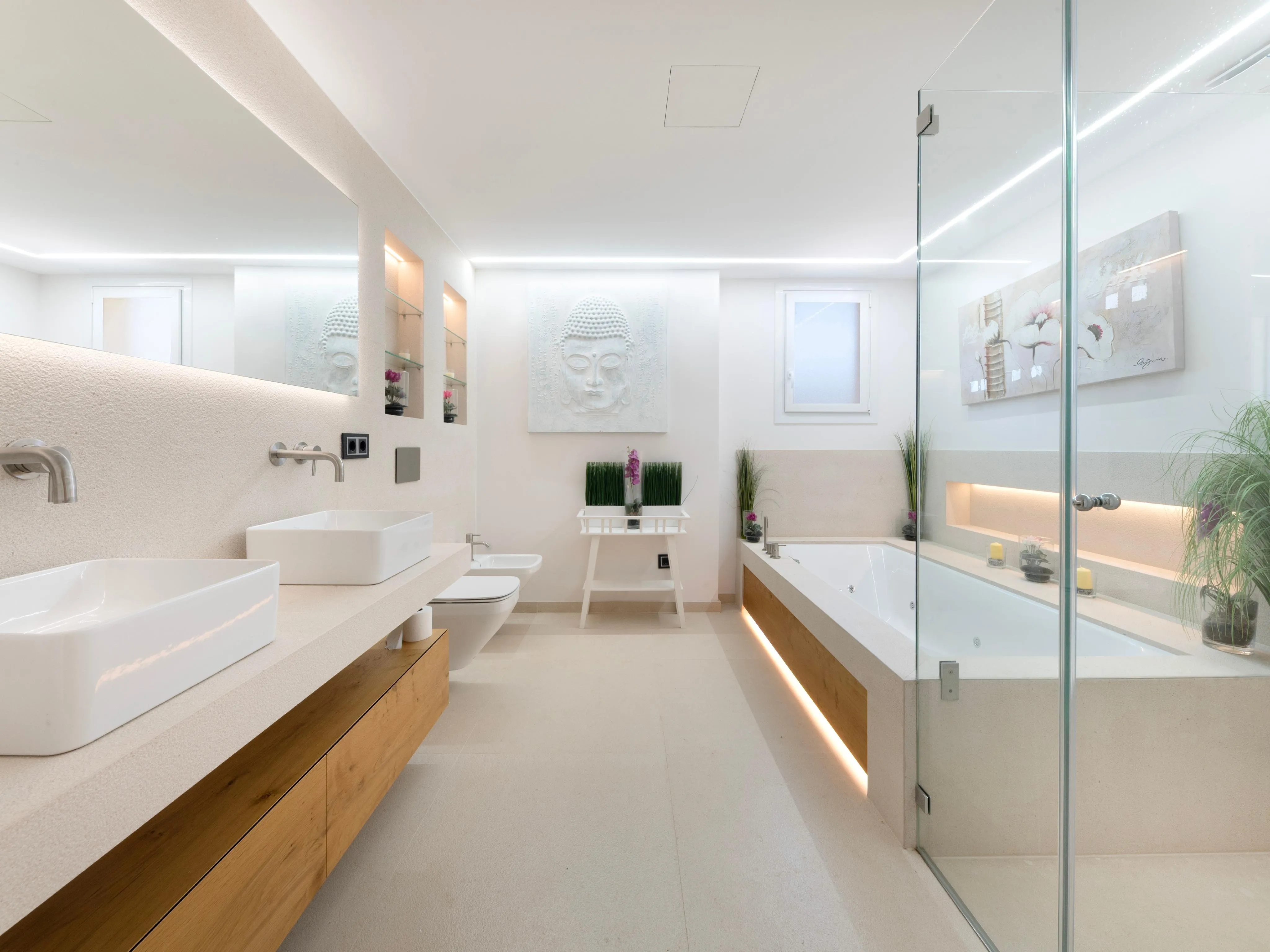 Renoviertes Penthouse mit spektakulärem Meerblick und perfekter Ausrichtung-11