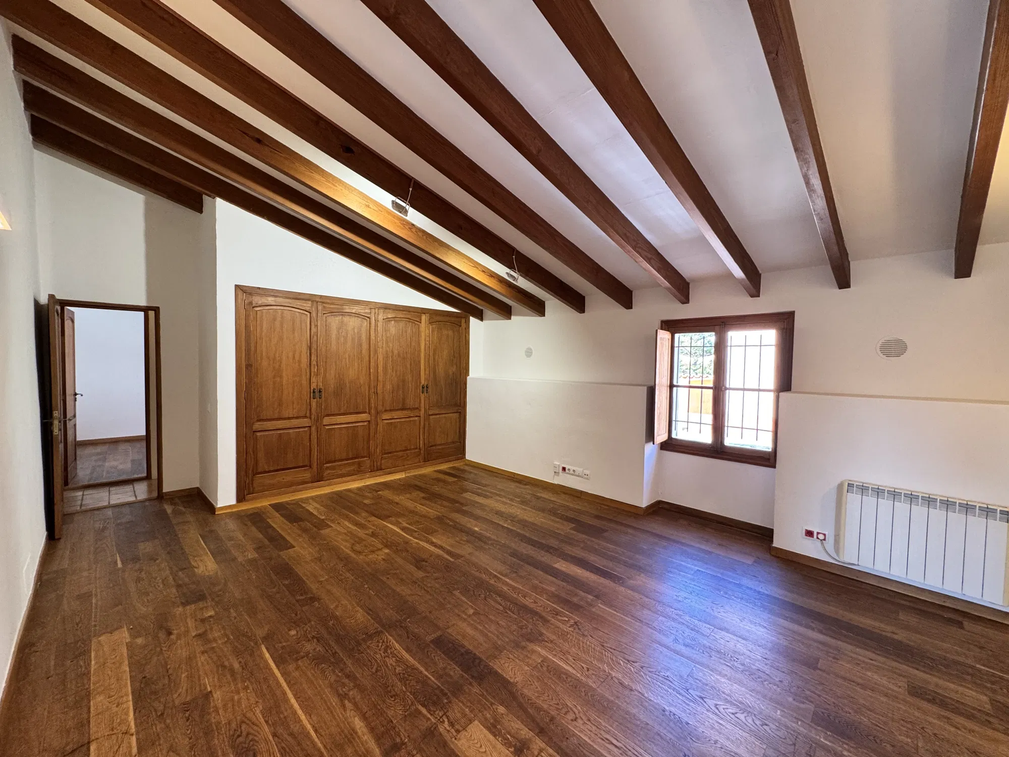 Townhouse in Santa Maria with garage and large south-facing Garden-11