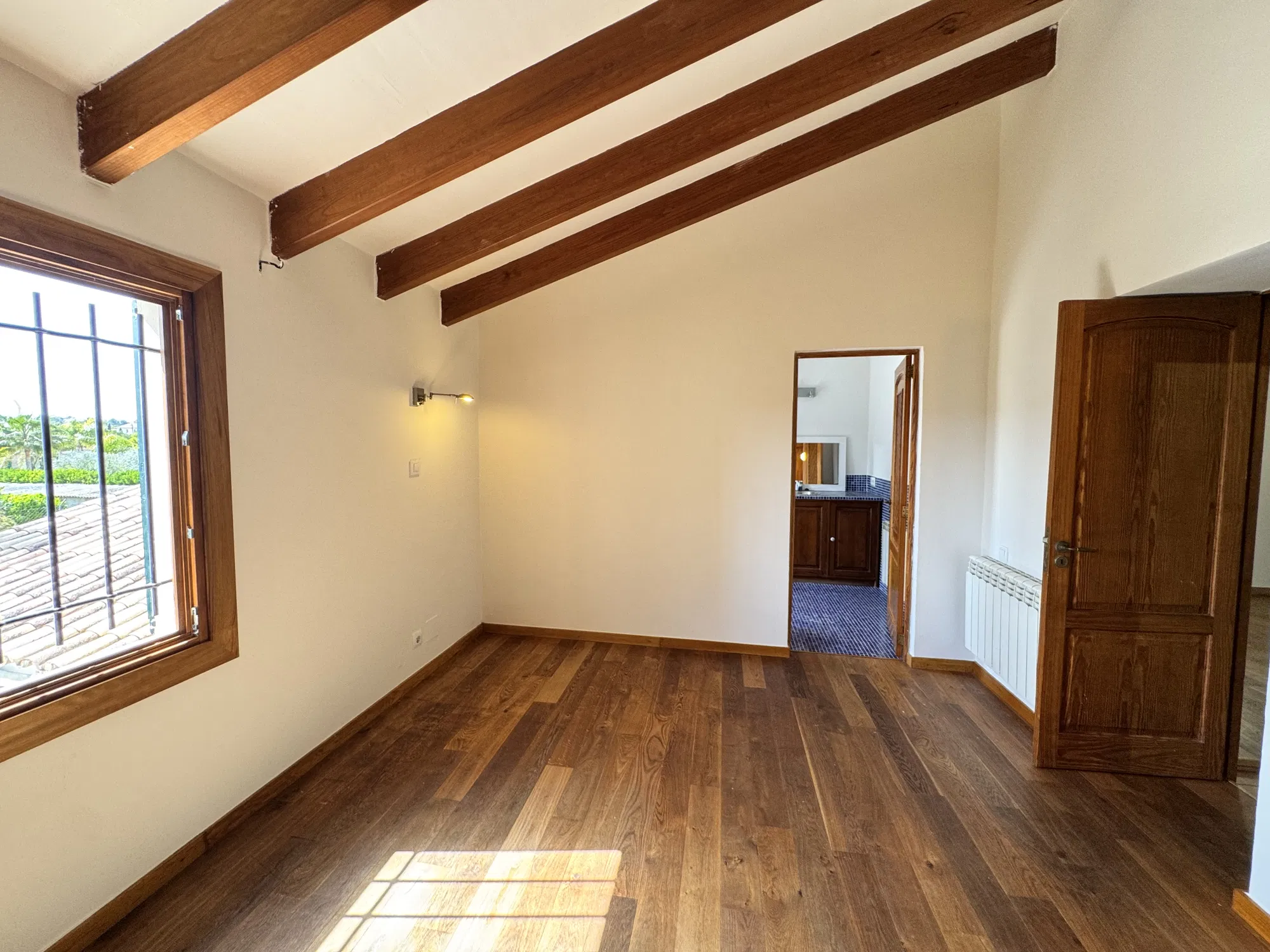 Townhouse in Santa Maria with garage and large south-facing Garden-13