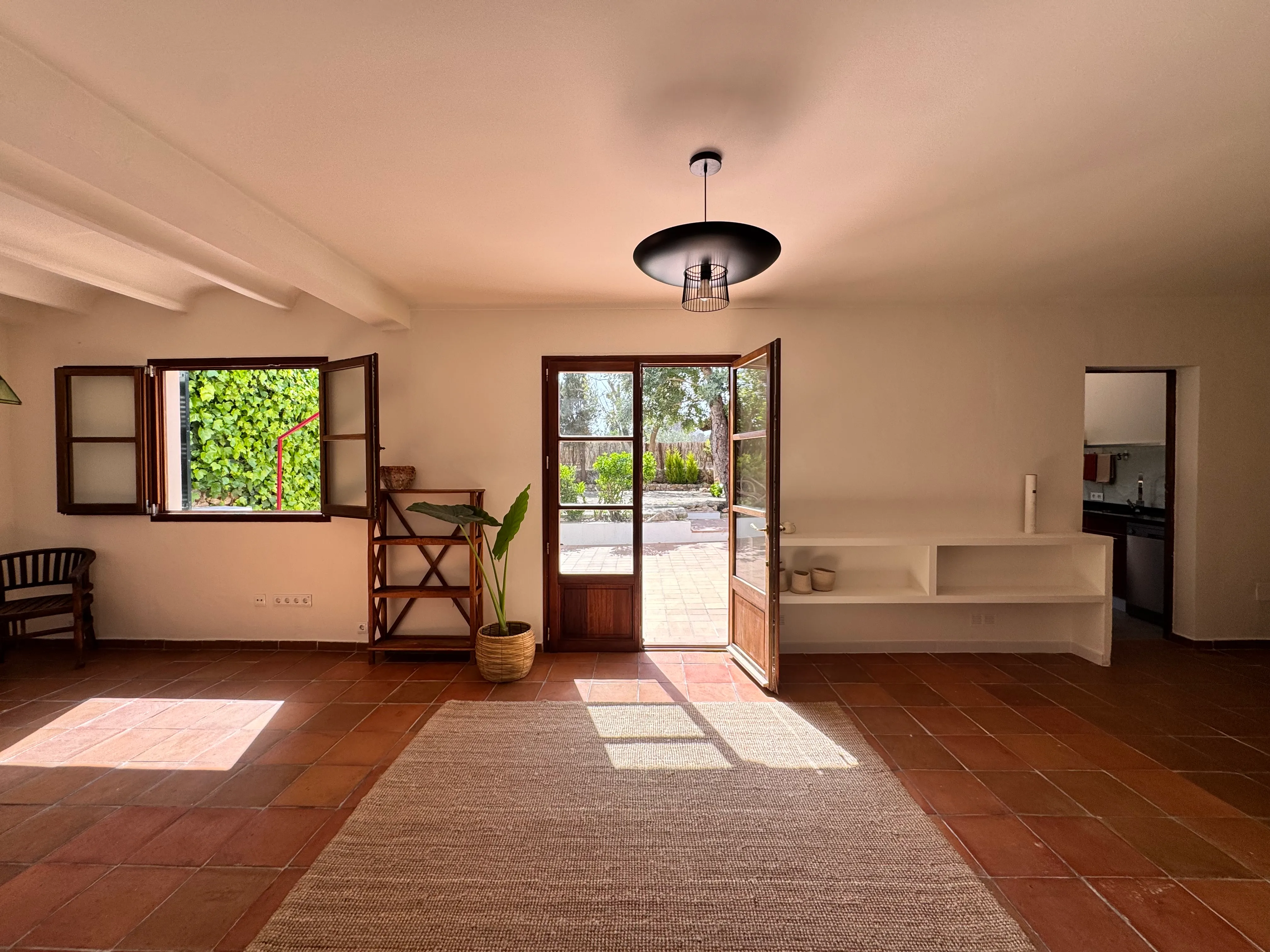 Casa adosada en Santa María con garaje y amplio jardín orientado al sur-6