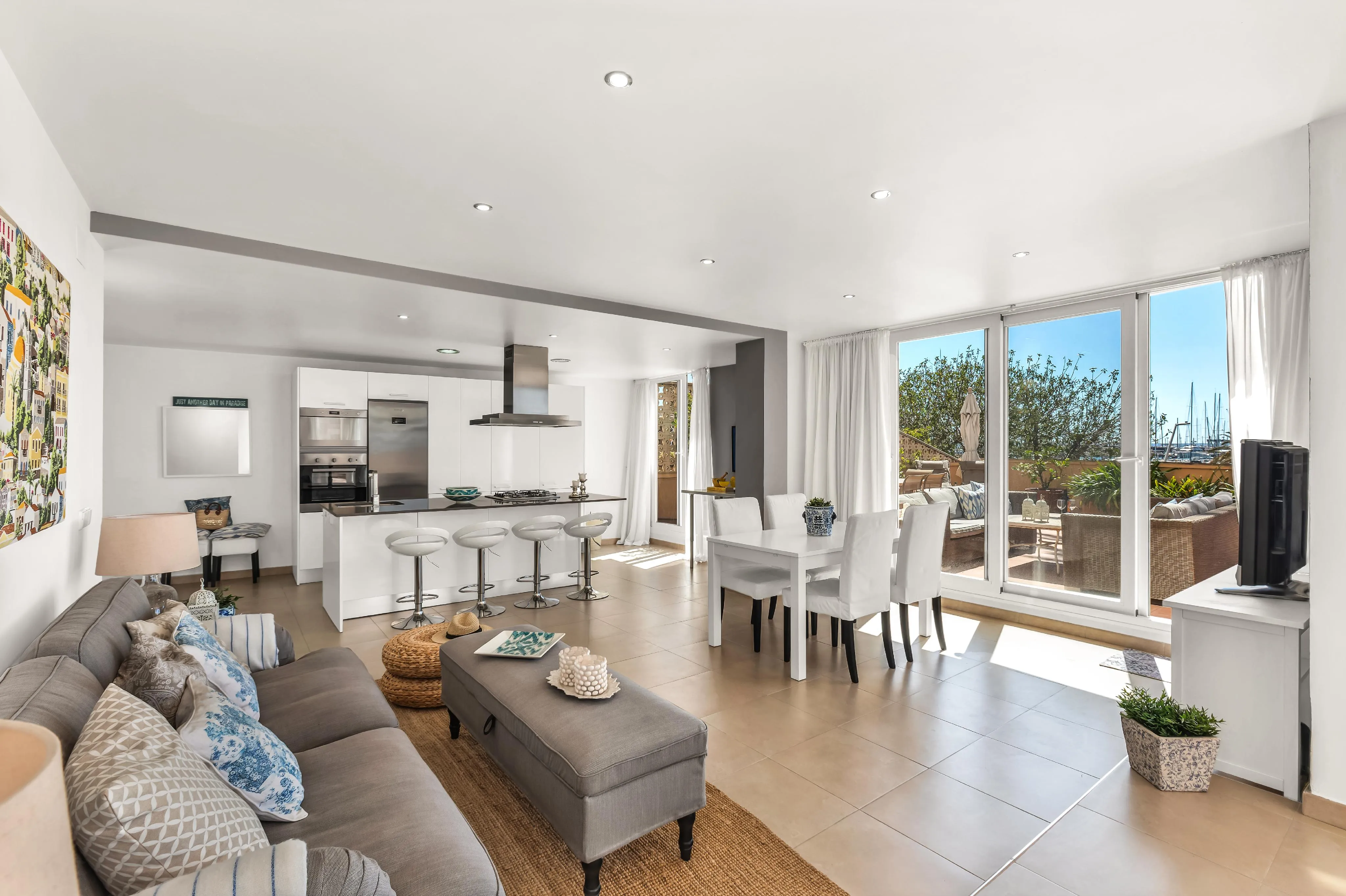 Luxe appartement in de haven van Palma: elegantie en uitzicht op zee op een toplocatie in de Balearen!-6