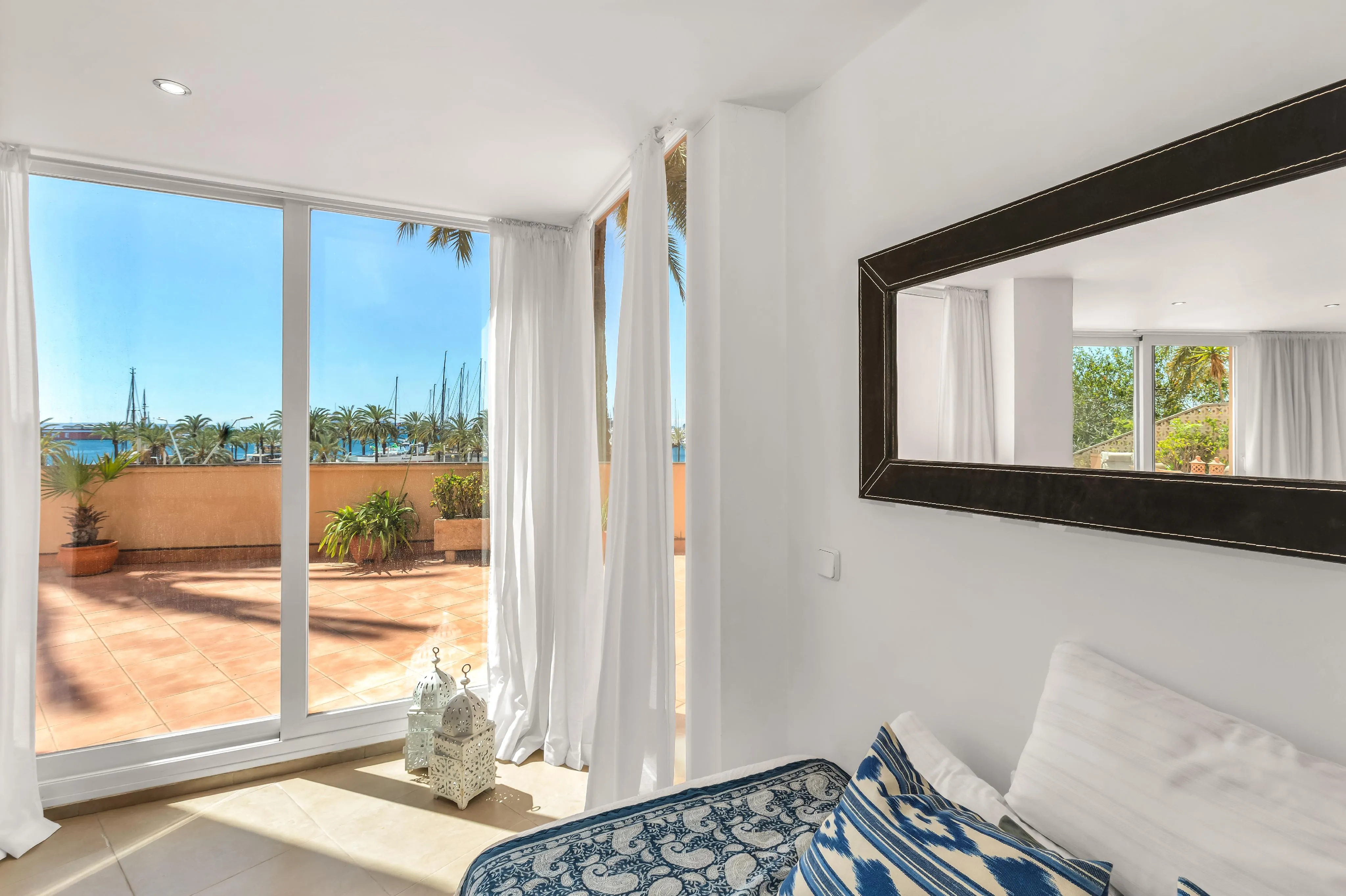 Exclusiu Apartament amb terrassa i vistes al mar en el Passeig Marítim de Palma-9