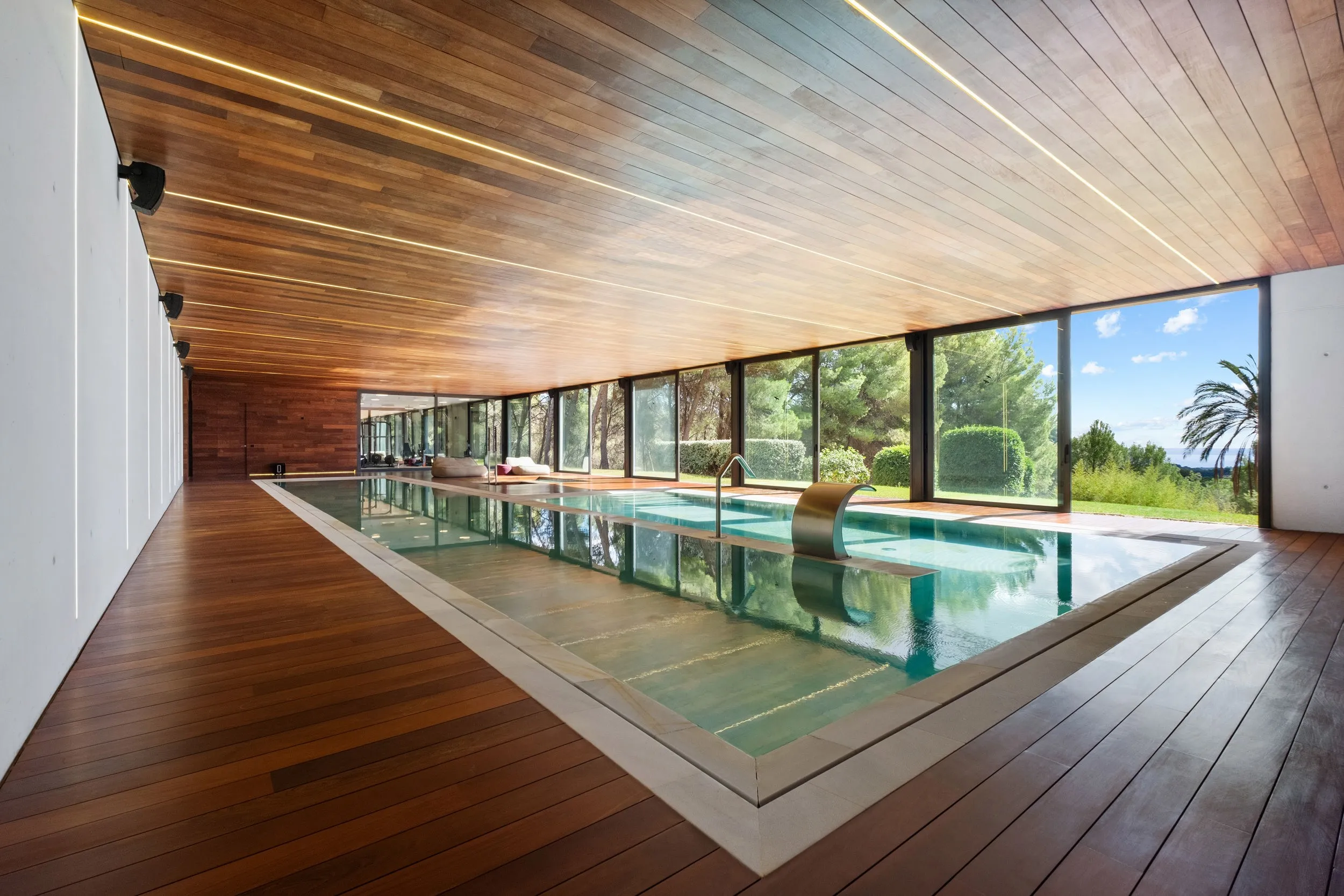 Eklektyczna willa z wyjątkowym spa-8