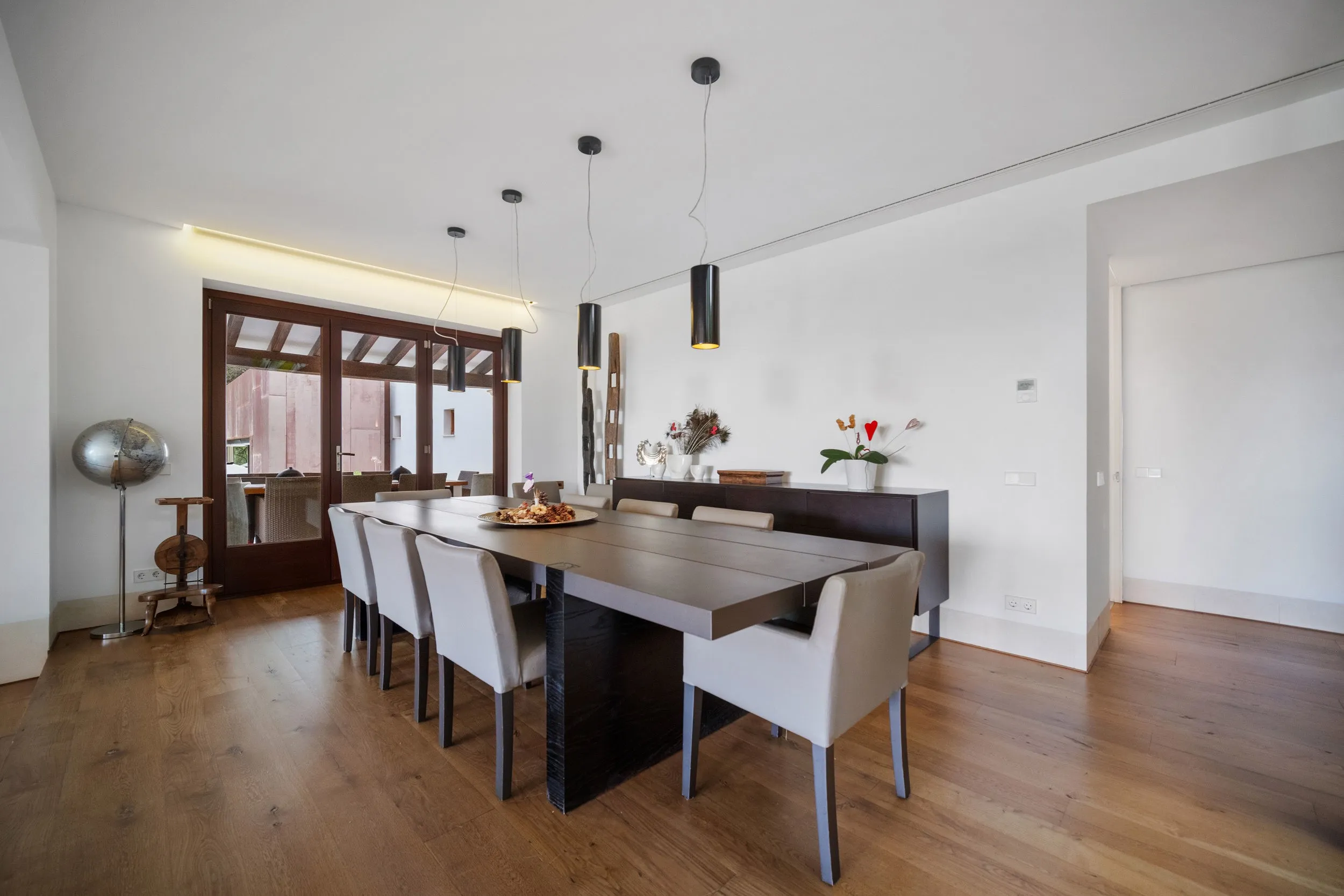 Eklektyczna willa z wyjątkowym spa-6