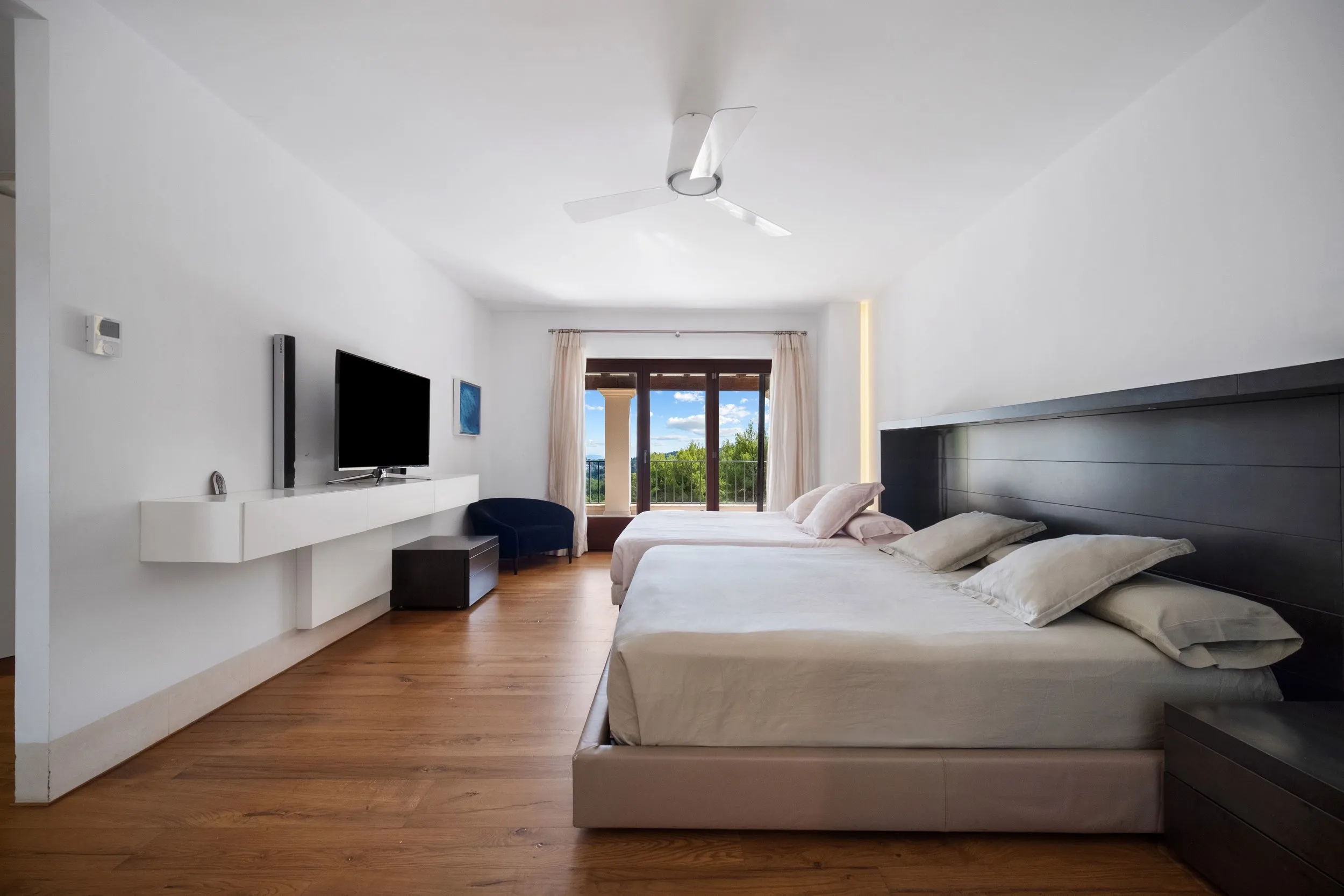 Eklektyczna willa z wyjątkowym spa-9