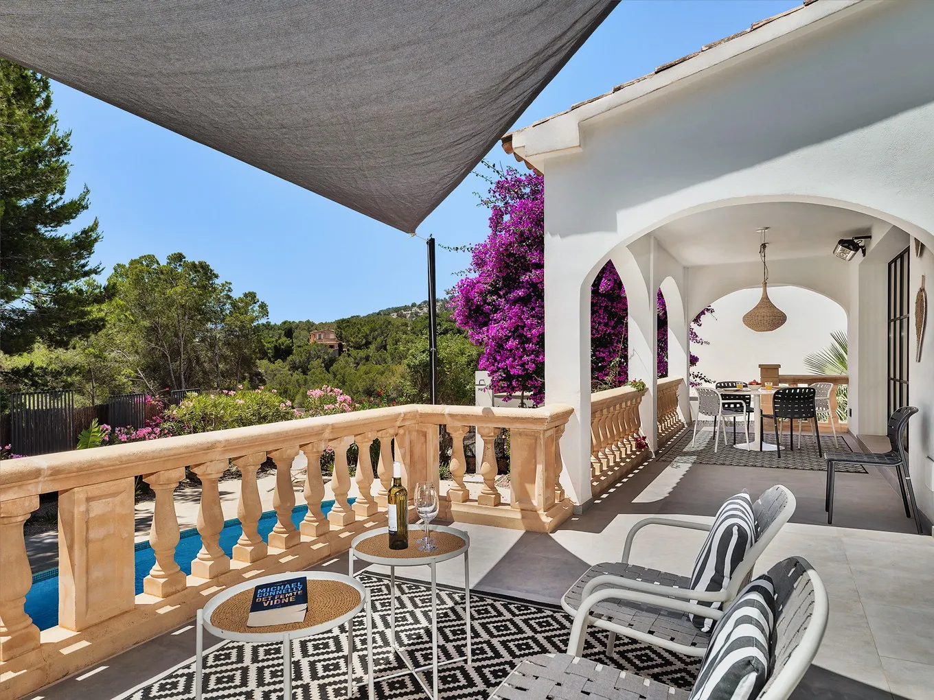 Элегантная вилла в Камп-де-Мар-8