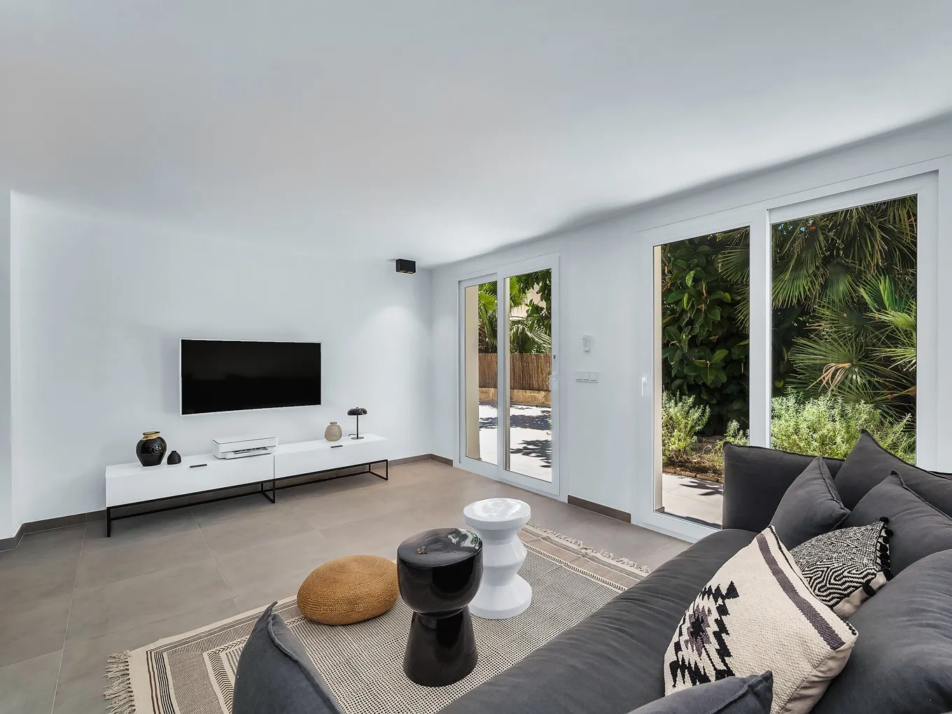 Элегантная вилла в Камп-де-Мар-13