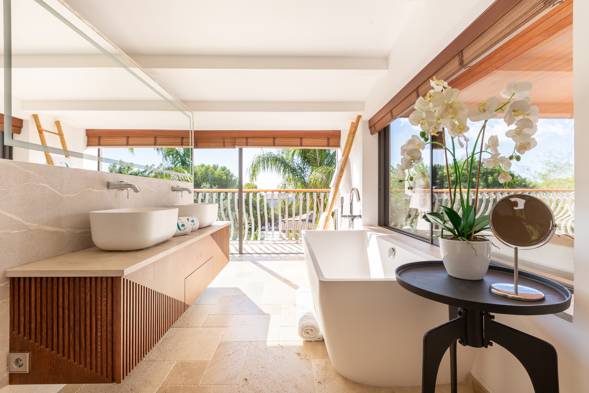 Villa Rossegada: Coastal Luxury for Unforgettable Holidays-13
