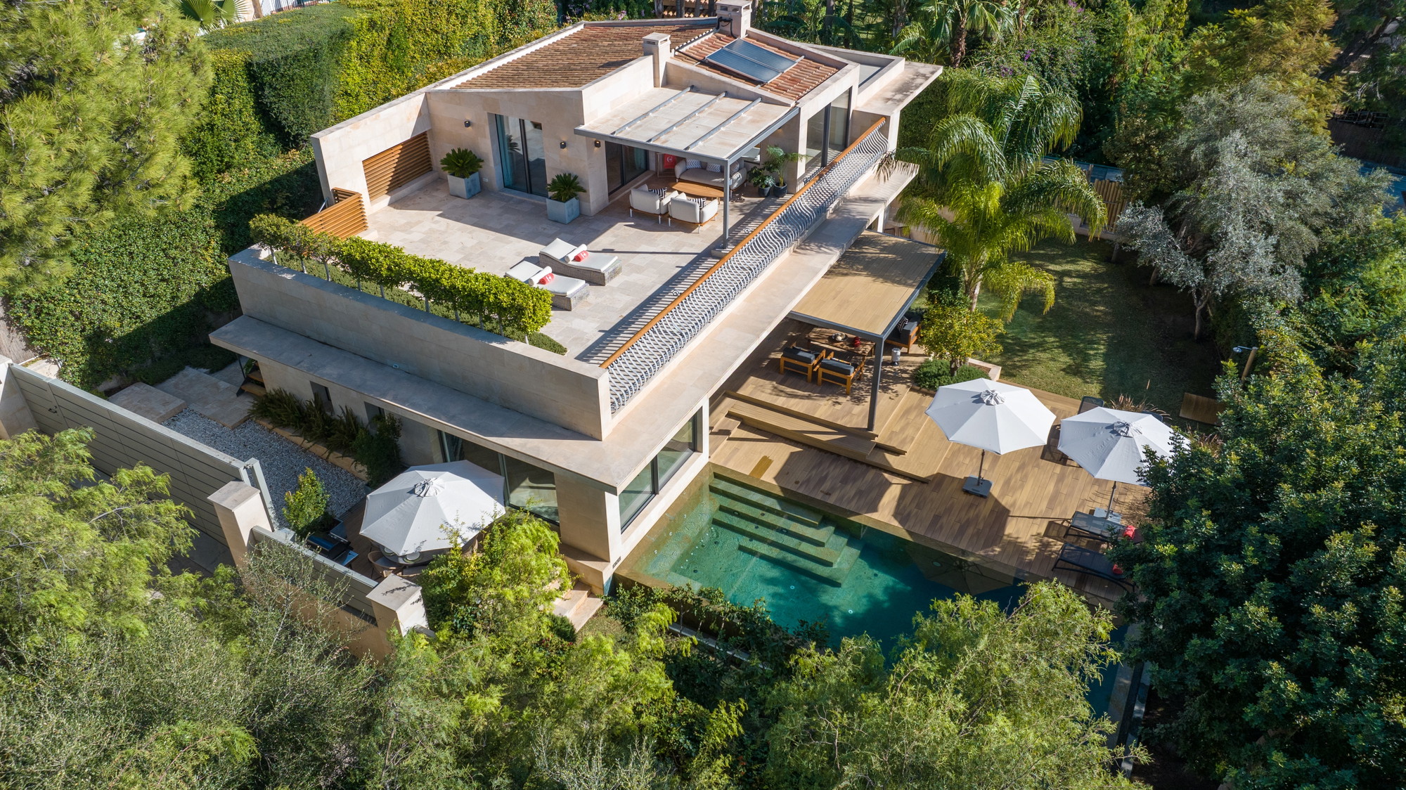 Villa Rossegada: Coastal Luxury for Unforgettable Holidays-2