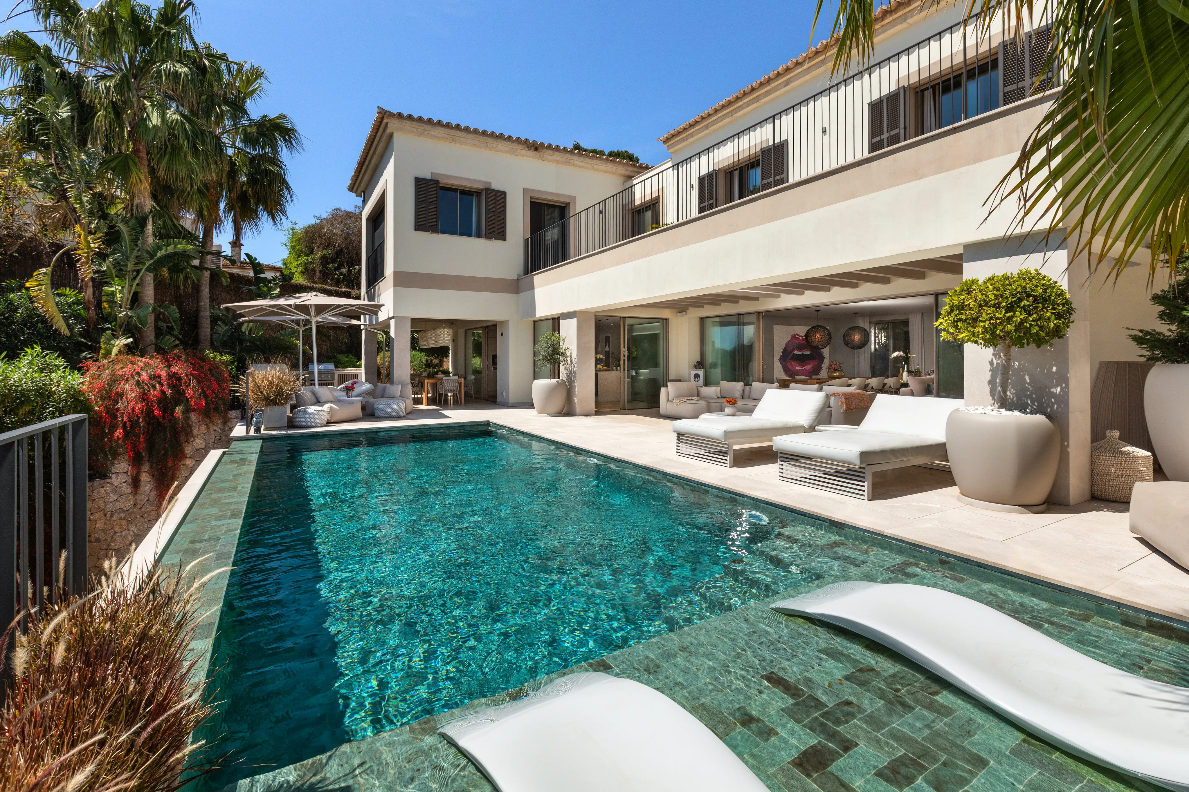 Exclusieve designvilla op een toplocatie met spectaculair zeezicht en uitzicht op het Castell de Bellver-2