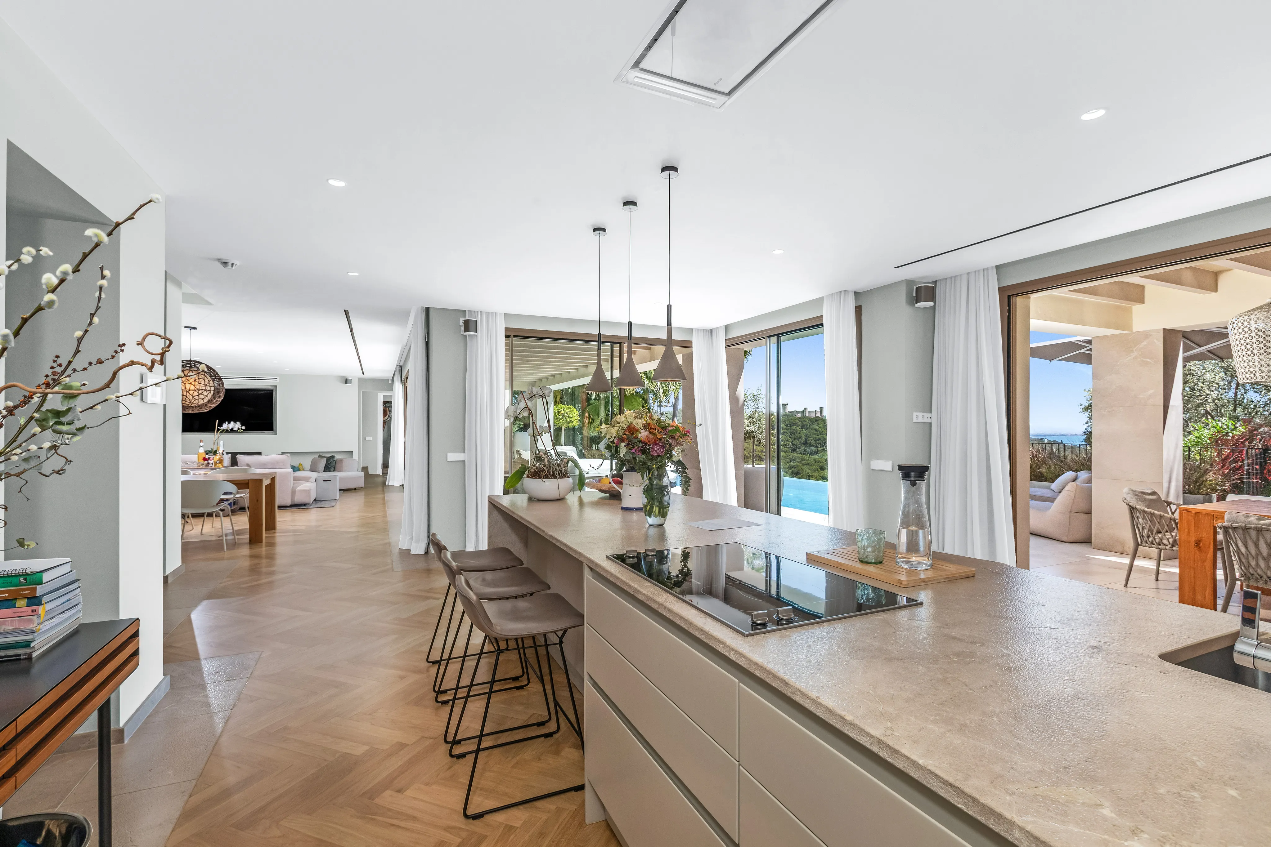 Exclusieve designvilla op een toplocatie met spectaculair zeezicht en uitzicht op het Castell de Bellver-10