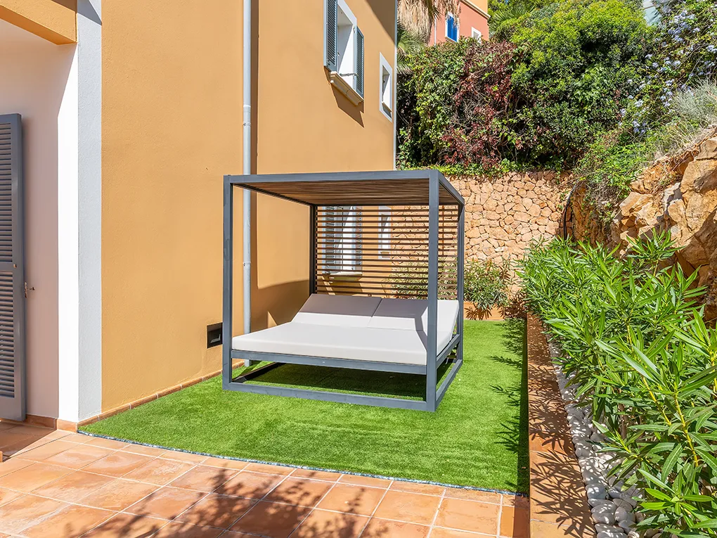 Appartement met zeezicht in exclusief complex-16