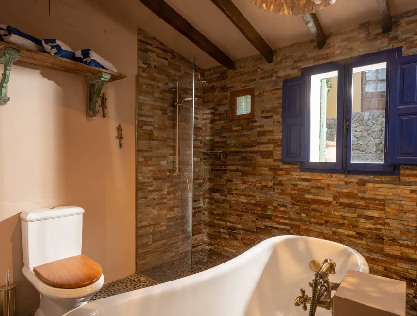 REFUGEE VILLA IN THE MOUNTAINS OF DEIA - Vacation rental ETV/12352-14