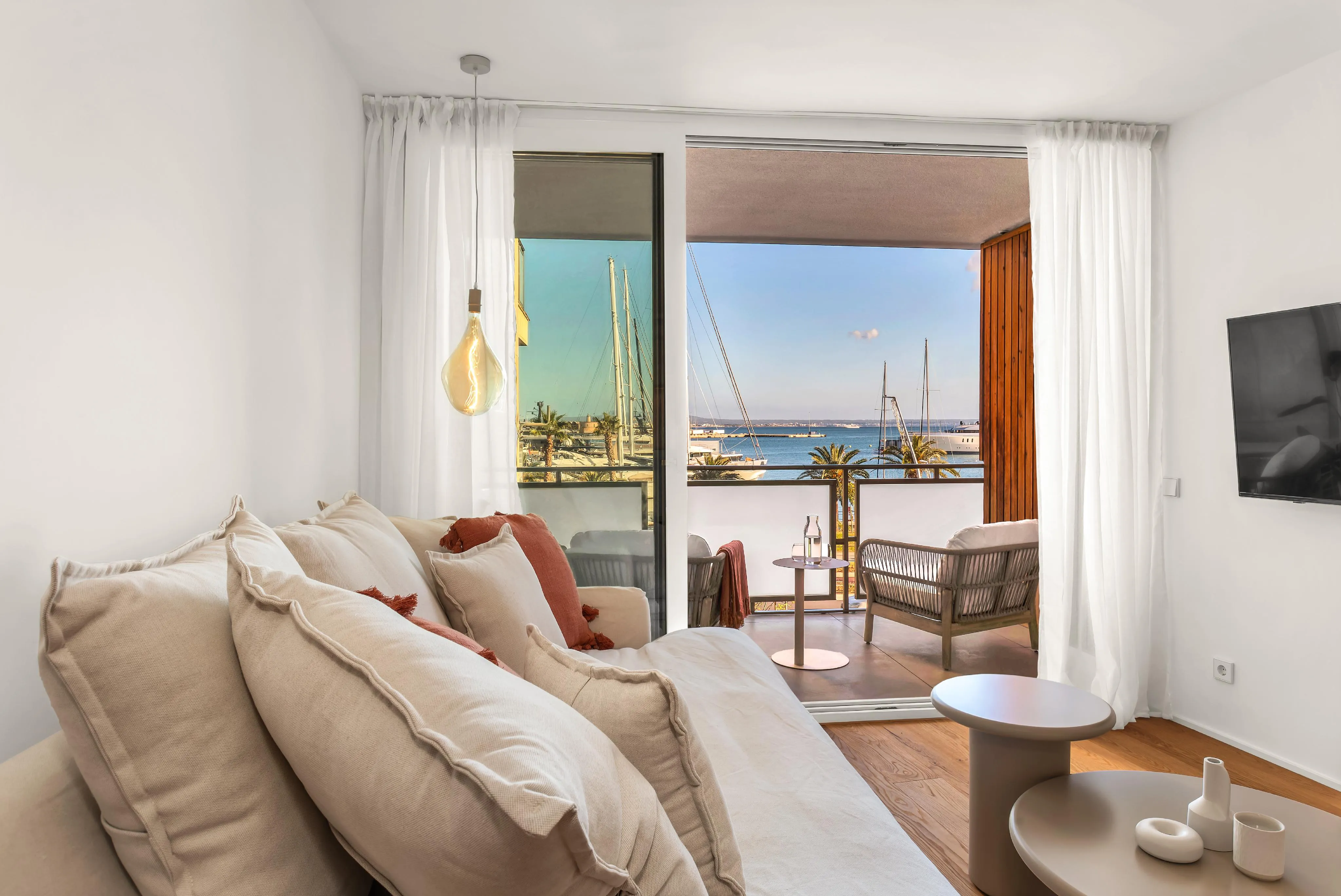 Renovierte Wohnung an der Strandpromenade von Palma-2