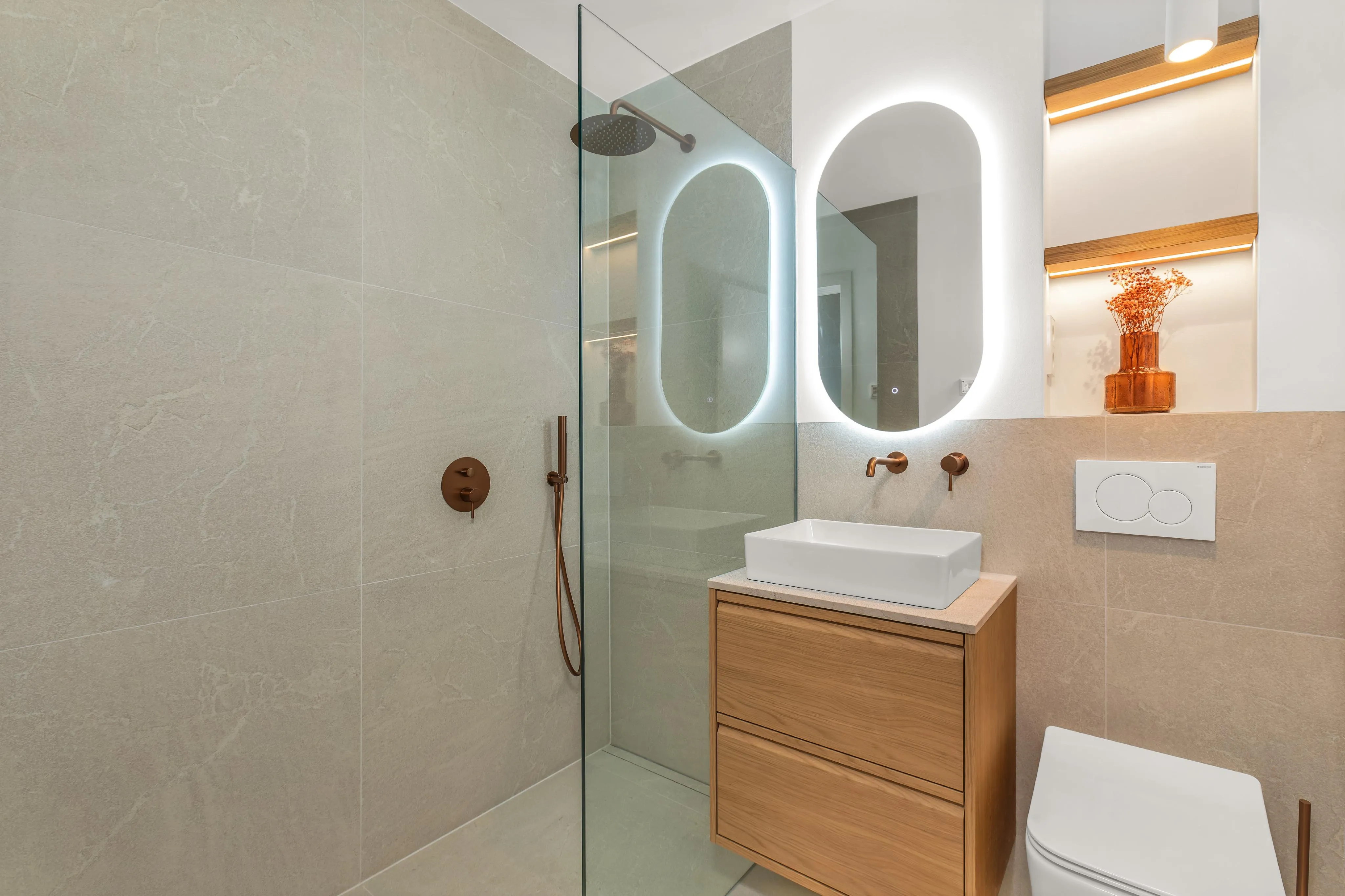 Appartement rénové sur le front de mer de Palma-9