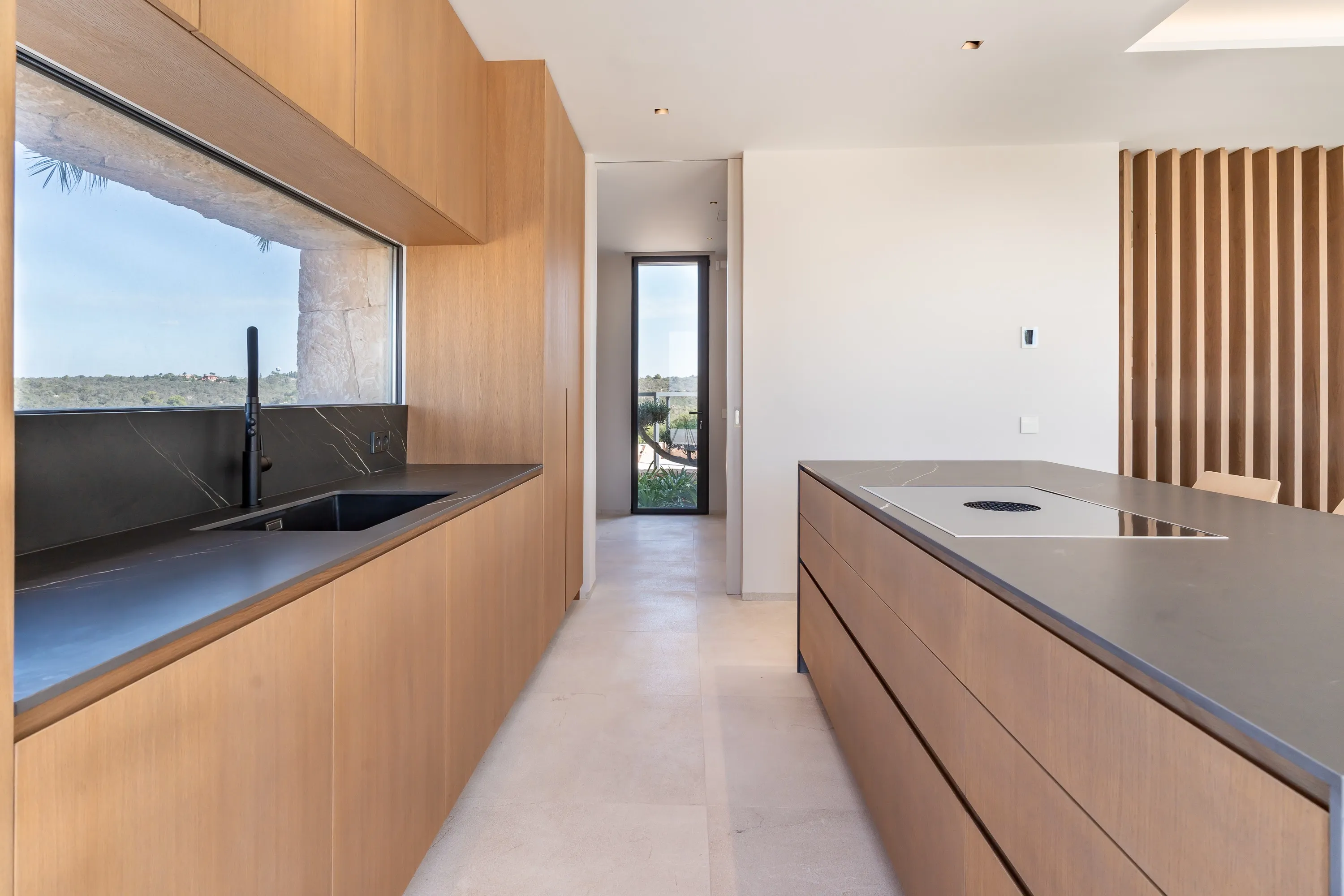 Exceptional design concept in very good location-7