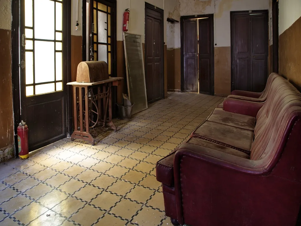 Historisch gebouw in het hart van de oude stad wordt gerenoveerd-6