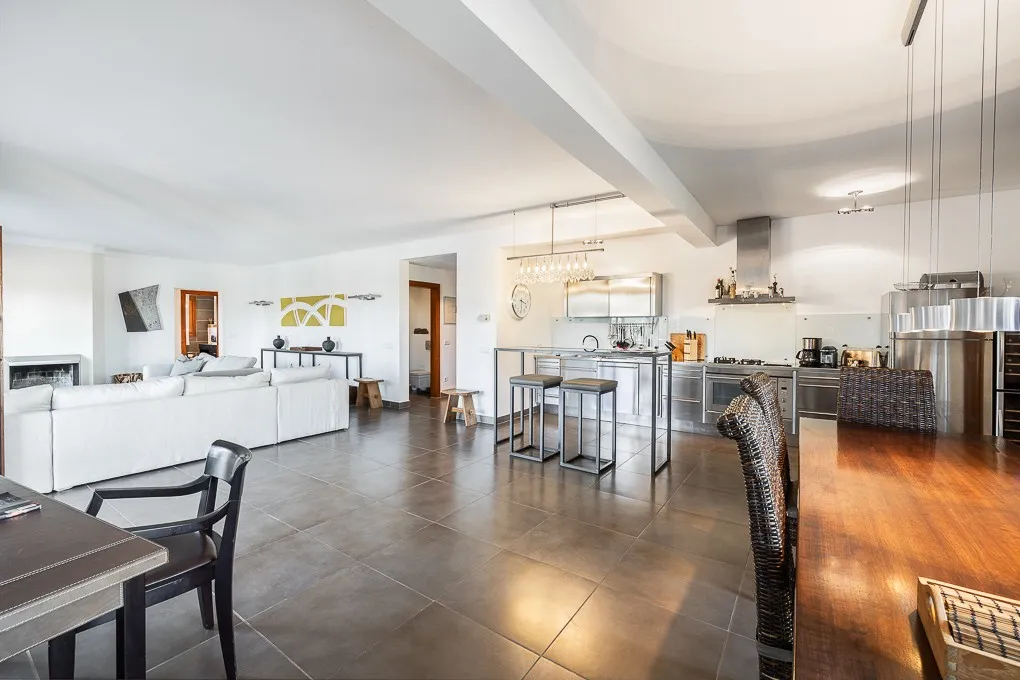 Modernt lanthus med panoramautsikt i Capdepera-6