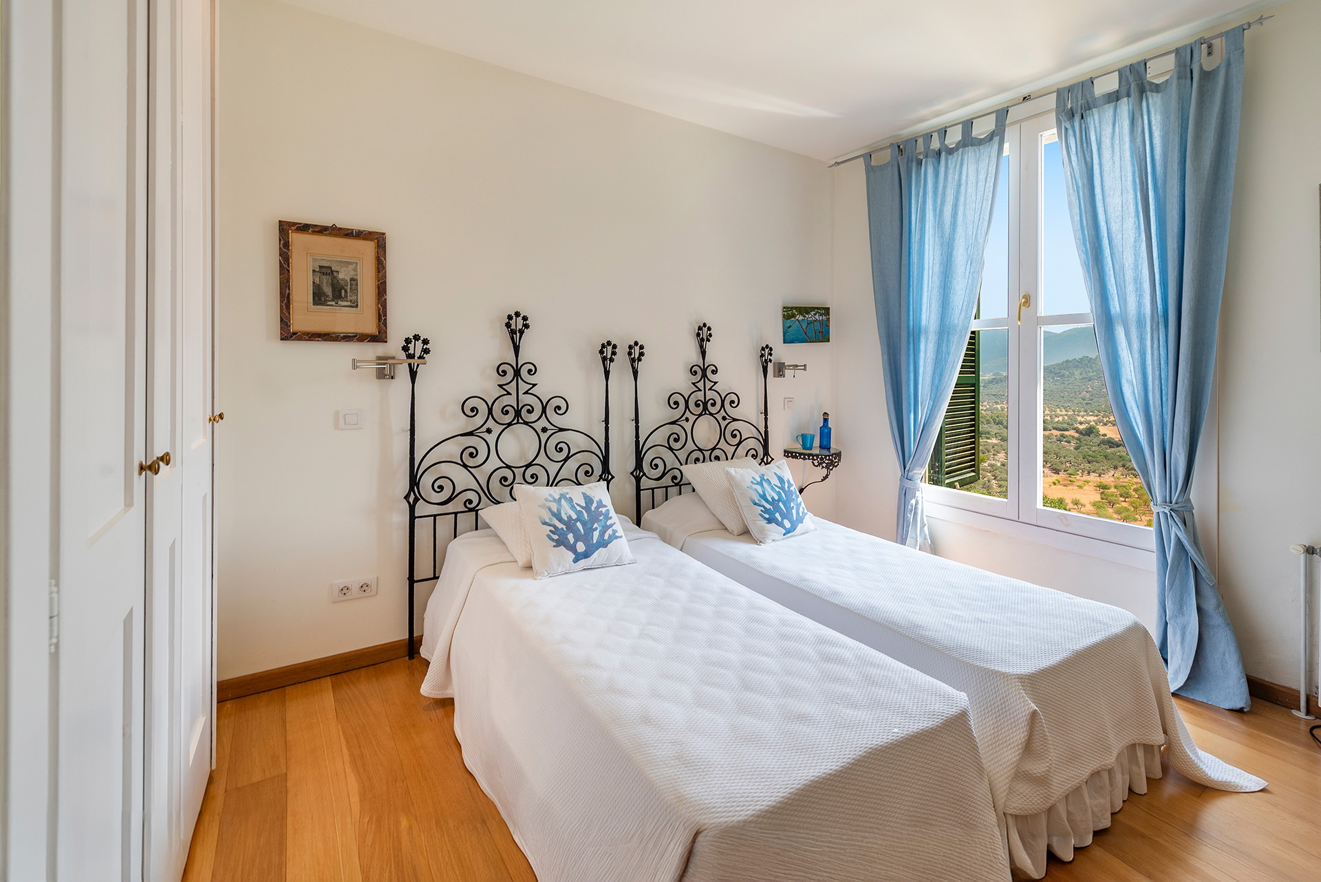 Timeless mediterranean living in George Sand, Valldemossa-21