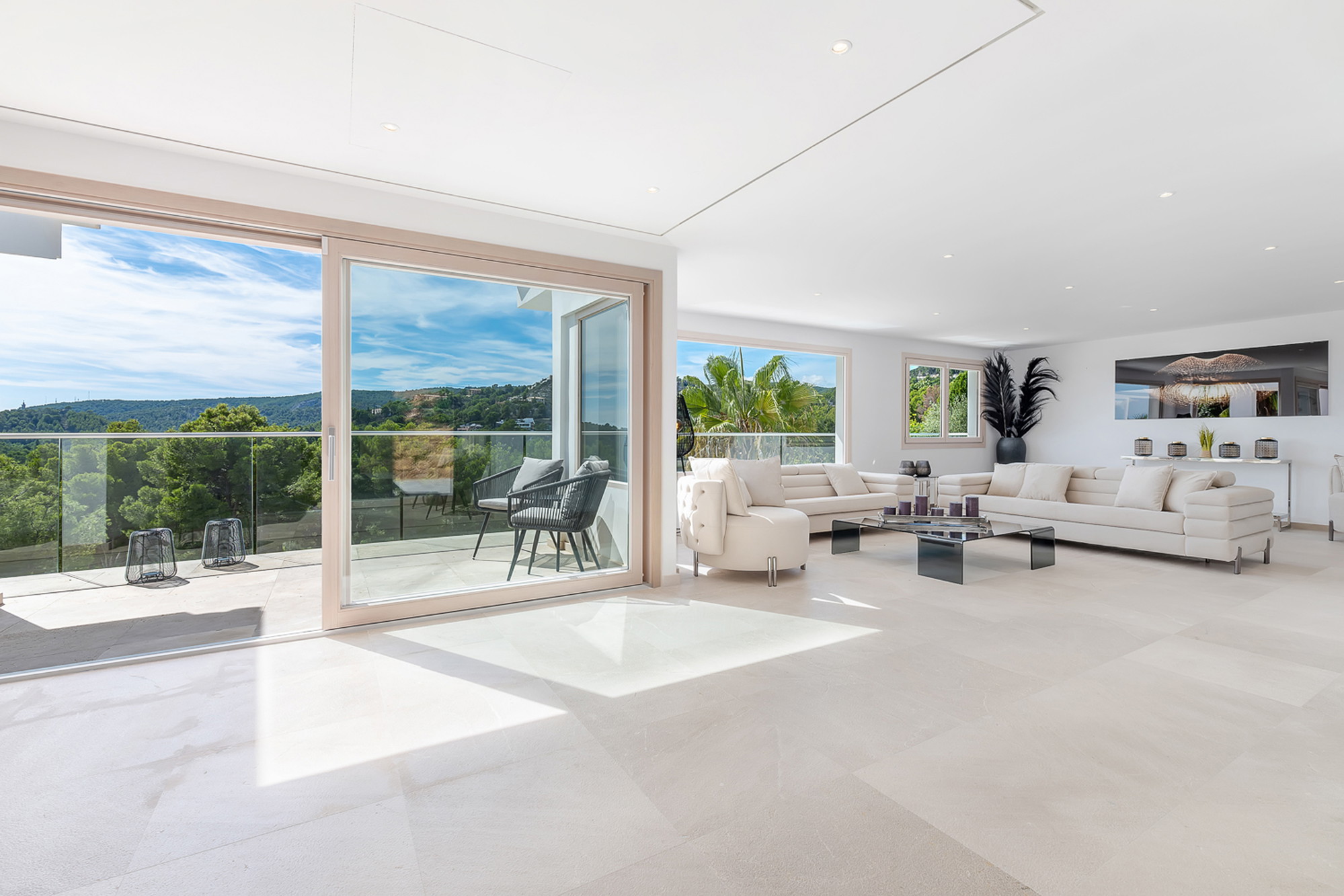 Tastefully renovated villa in Son Vida-7