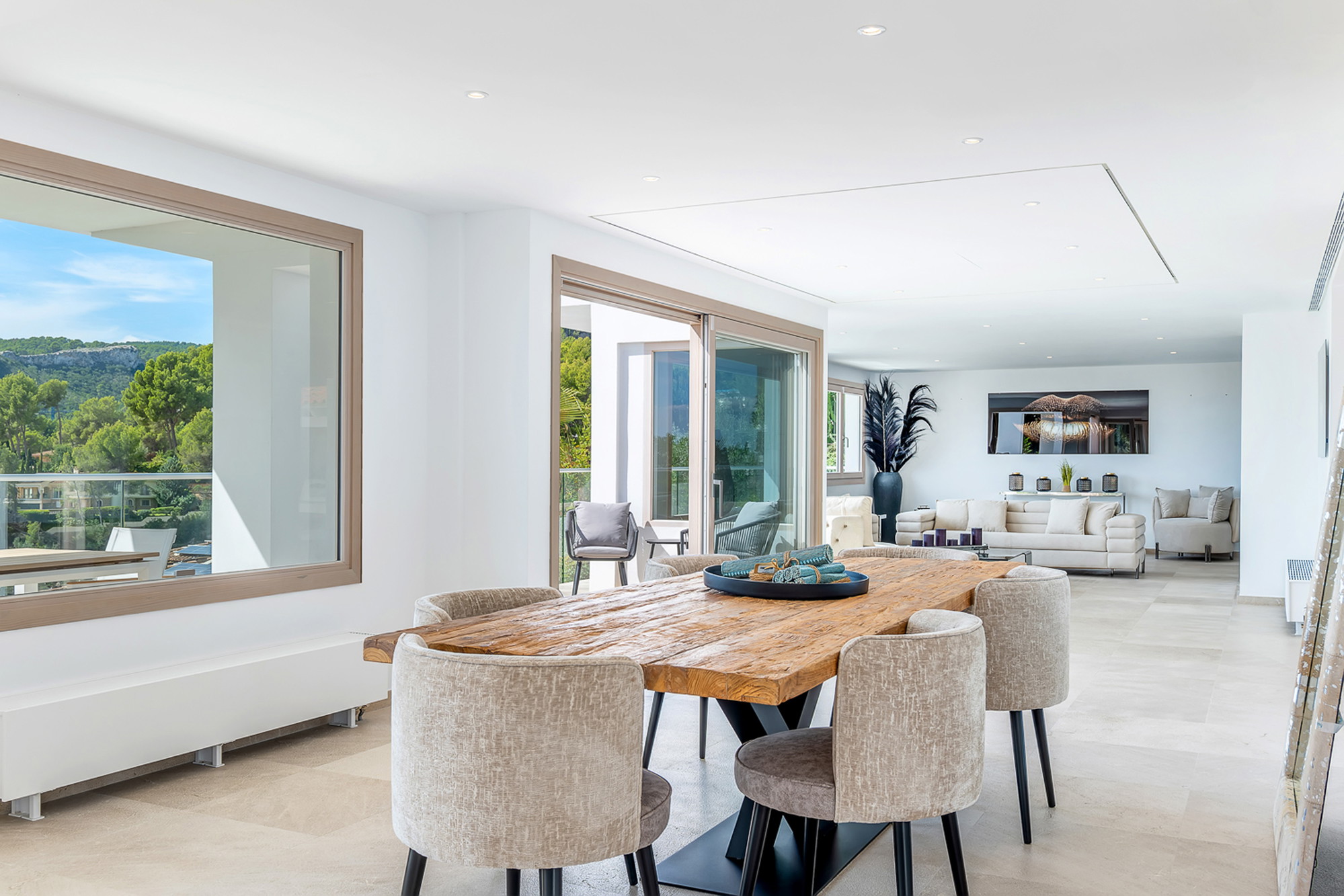 Tastefully renovated villa in Son Vida-9