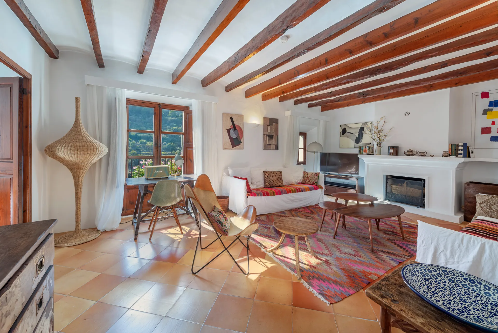 Casa Mestre, a un paso de la vida en Deià, con atractivo para inversionistas-13