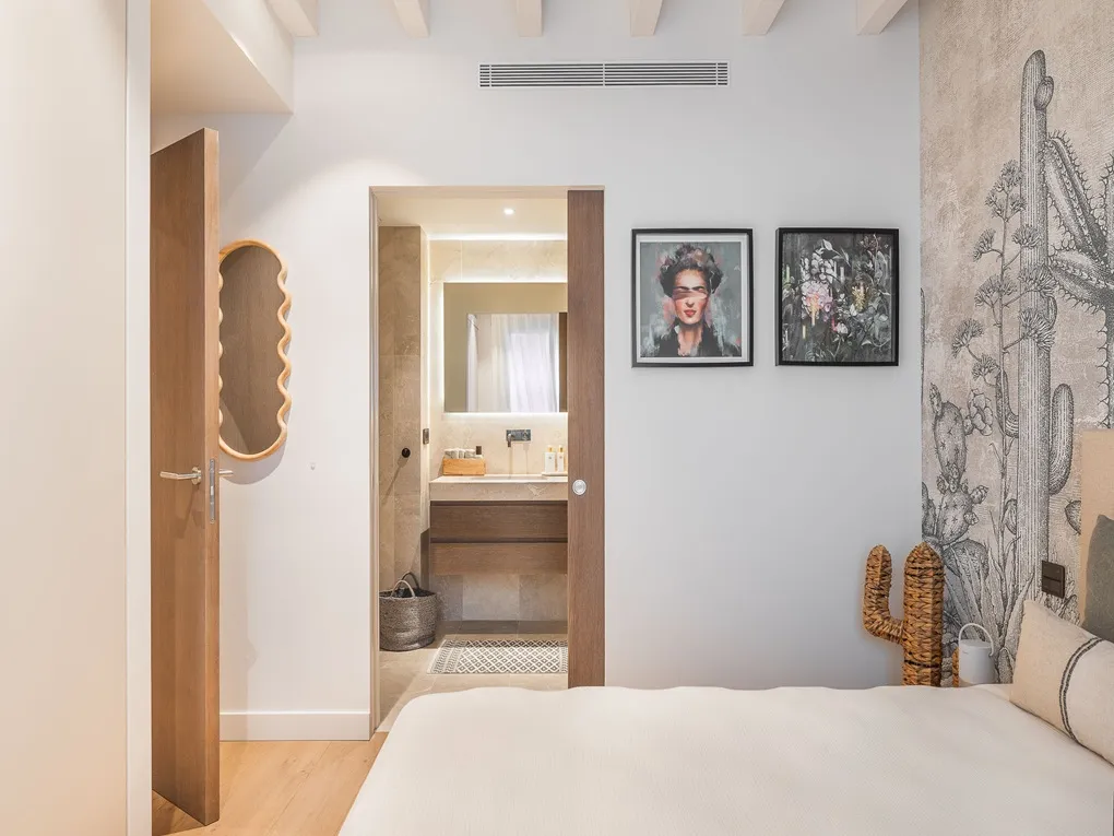 Hochwertige Wohnung mit stilvollem Flair, Lift und Parkplatz-9