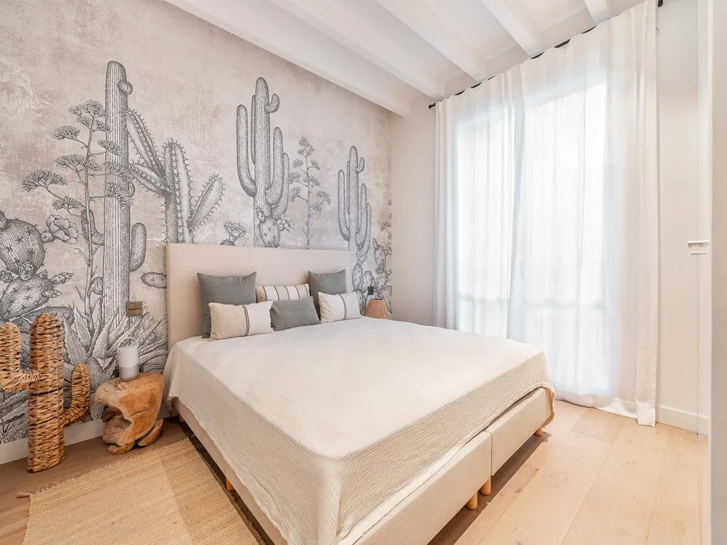 High-quality apartment with stylish flair, elevator and parking-8