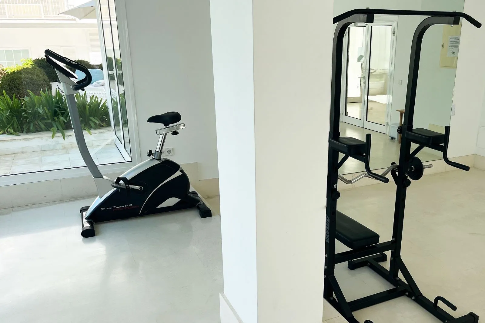 Ultra-moderne luxe flat op de begane grond met directe toegang tot het zwembad-7