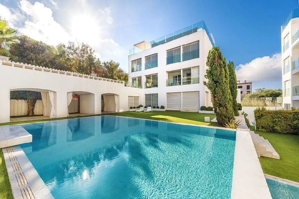 Ultra-moderne luxe flat op de begane grond met directe toegang tot het zwembad-1