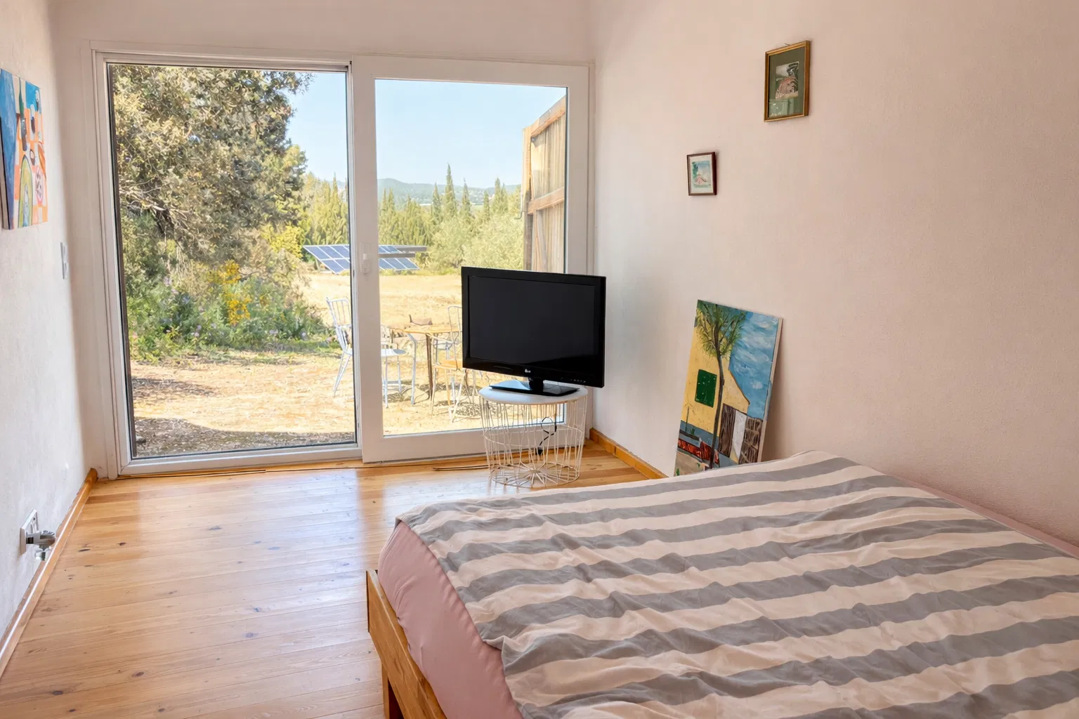 Finca med pool og storslået udsigt-8