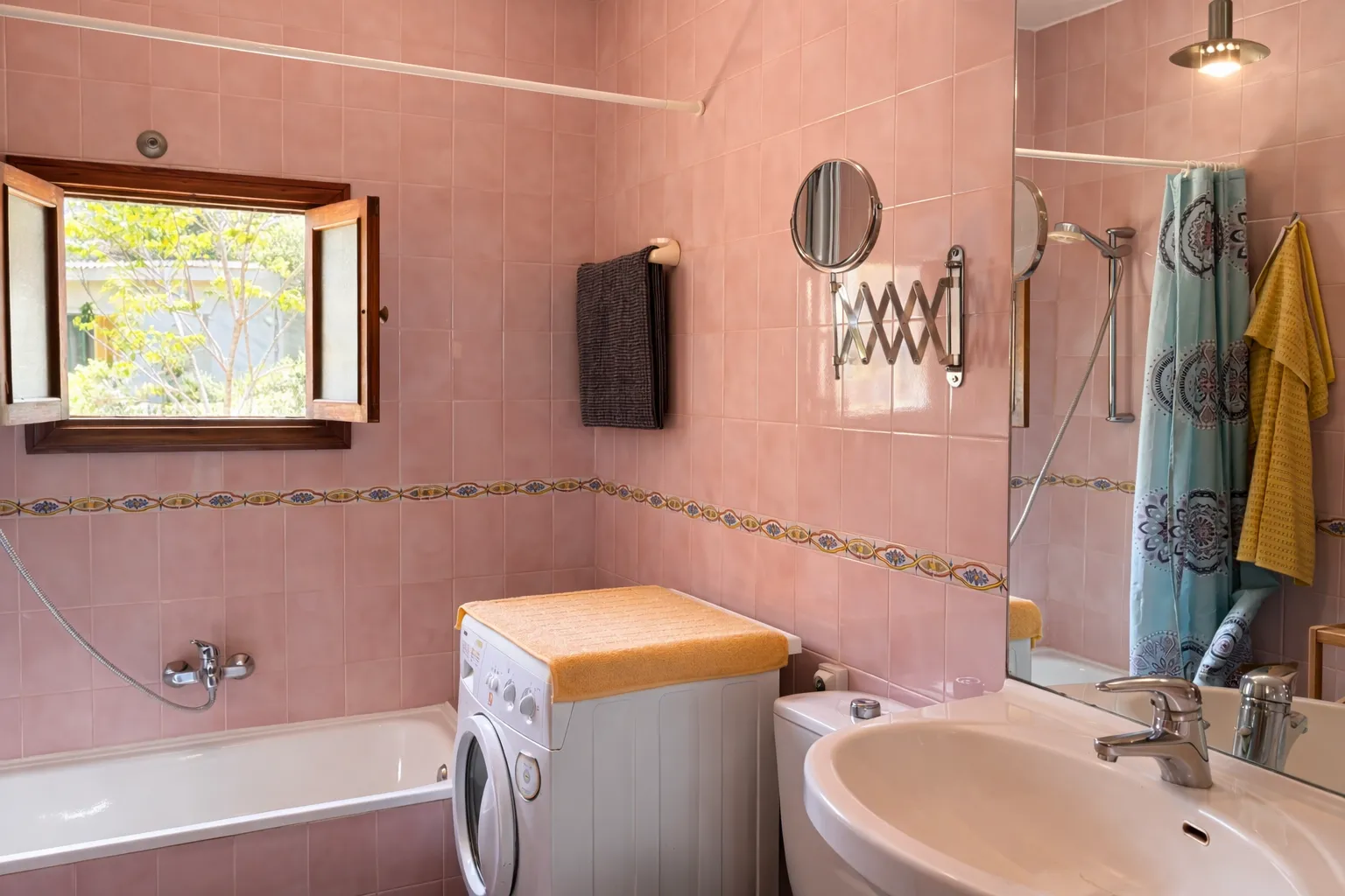 Финка с бассейном и великолепными видами-10