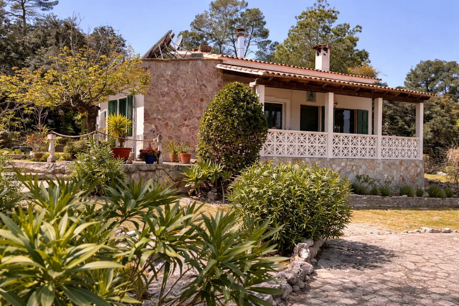 Финка с бассейном и великолепными видами-3