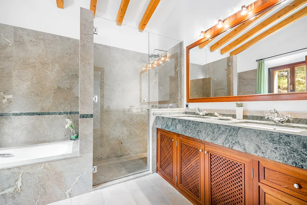 Charming Villa with sea views and rental license-11