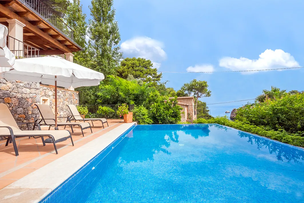 Charming Villa with sea views and rental license-2