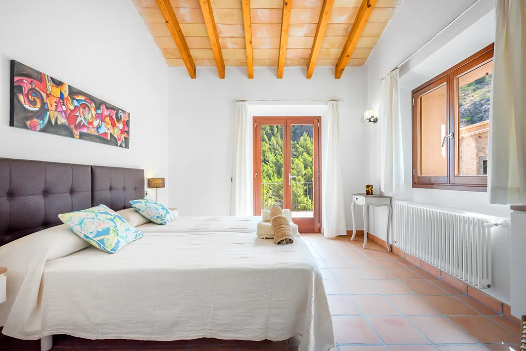 Charming Villa with sea views and rental license-10