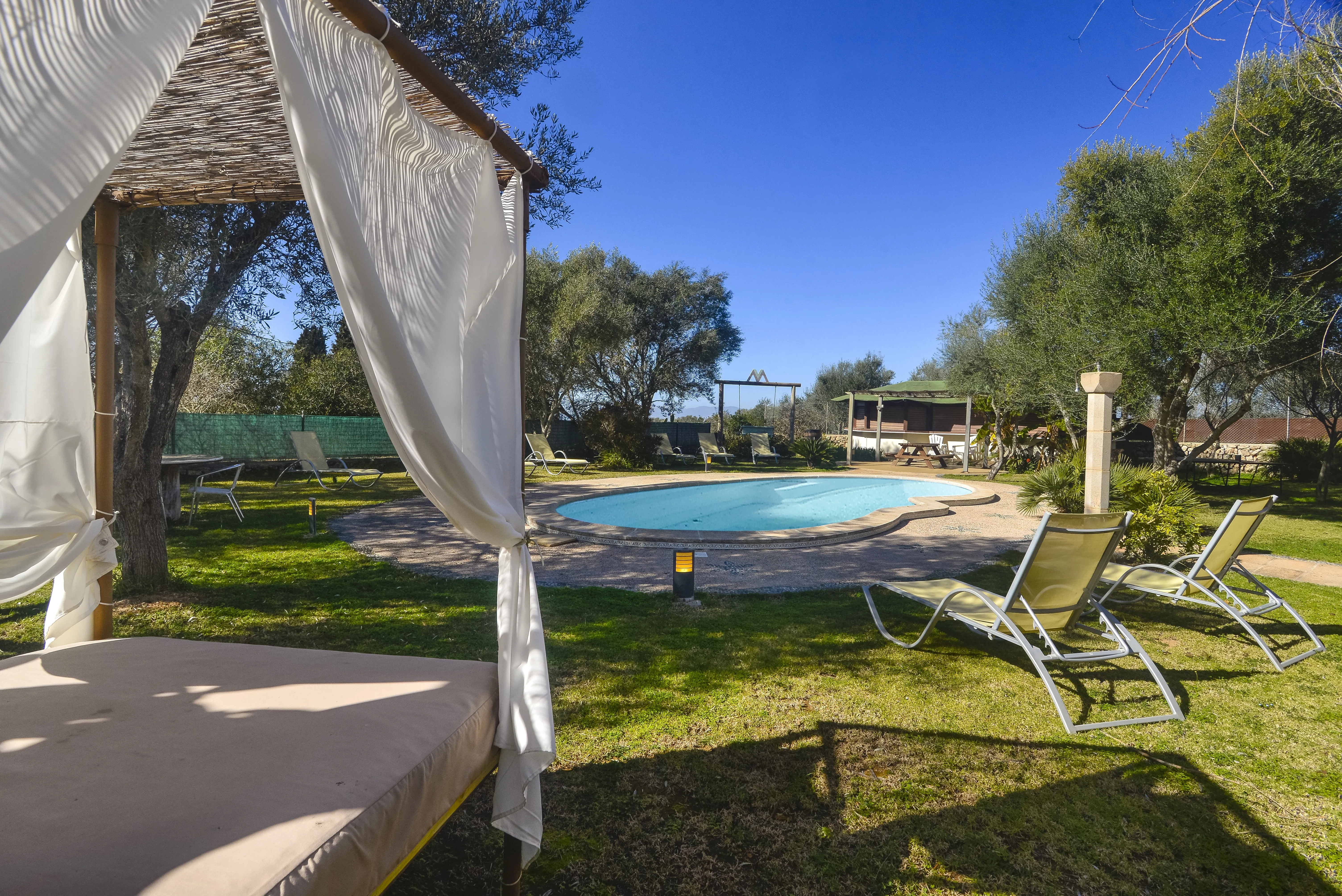 Landhus med licens til ferieudlejning-1