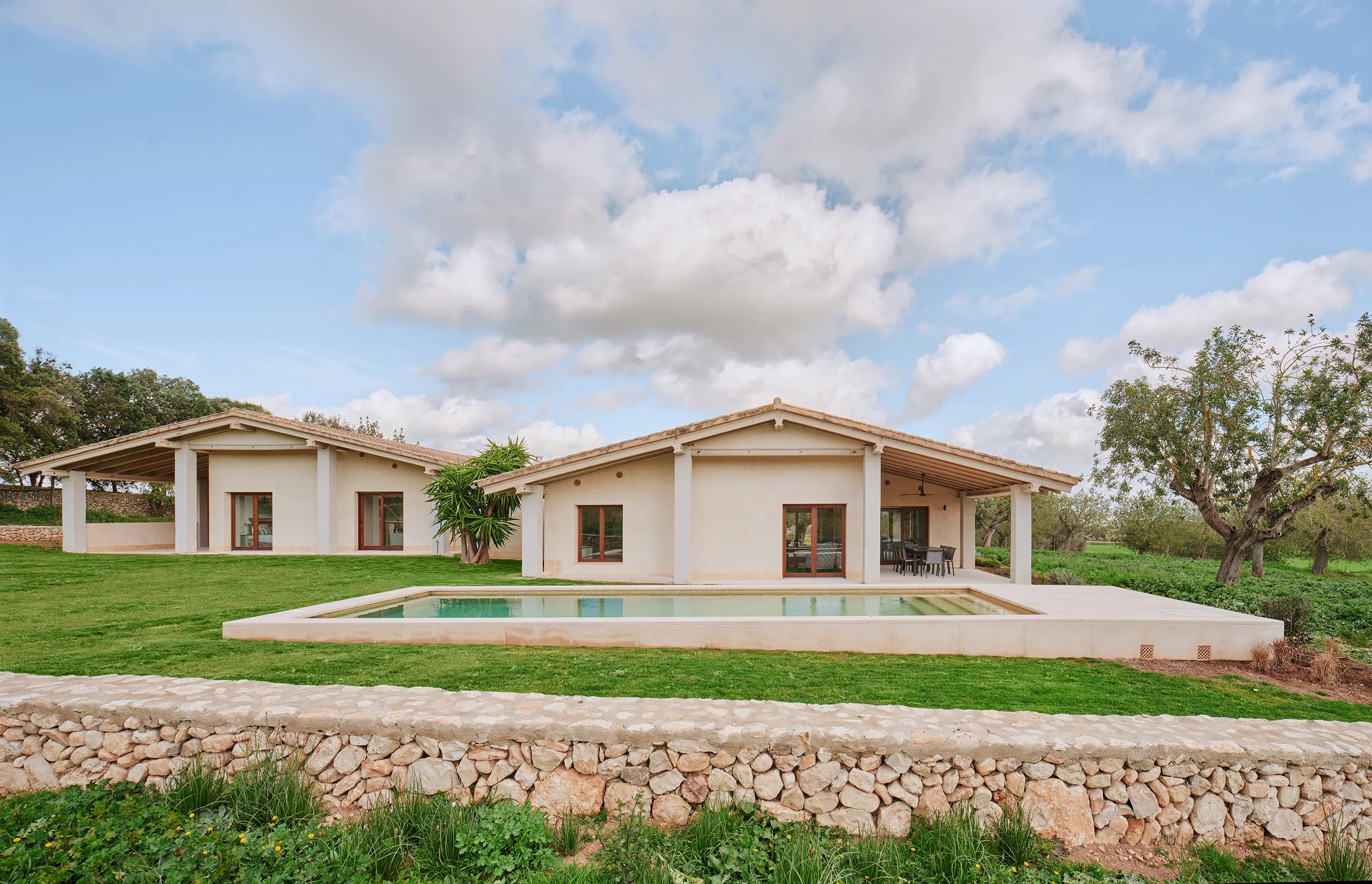 Propiedad exquisita con impresionantes vistas al campo y piscina en Algaida-1