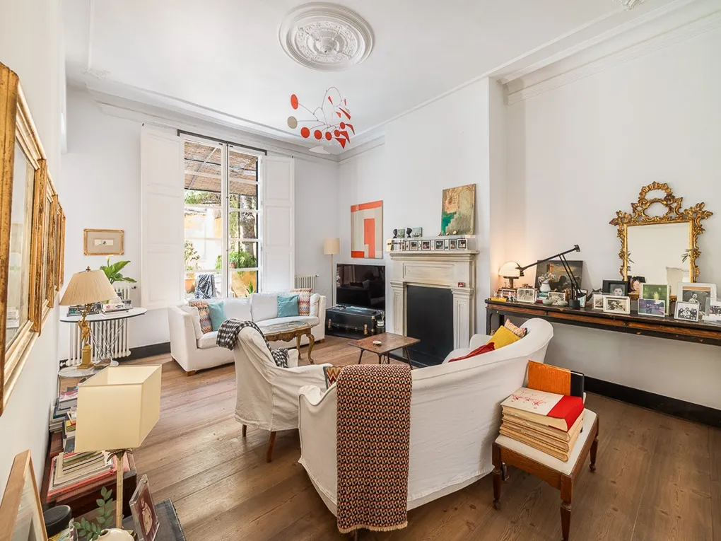 Unik juvel i den gamle bydel med have og pool i et roligt område-4