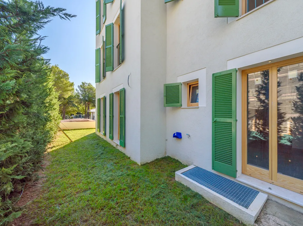 Nueva promoción de apartamentos con piscina comunitaria cerca del mar en Puerto Pollensa-12