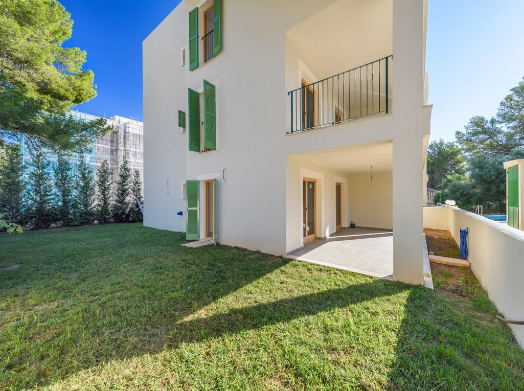 Nueva promoción de apartamentos con piscina comunitaria cerca del mar en Puerto Pollensa-16