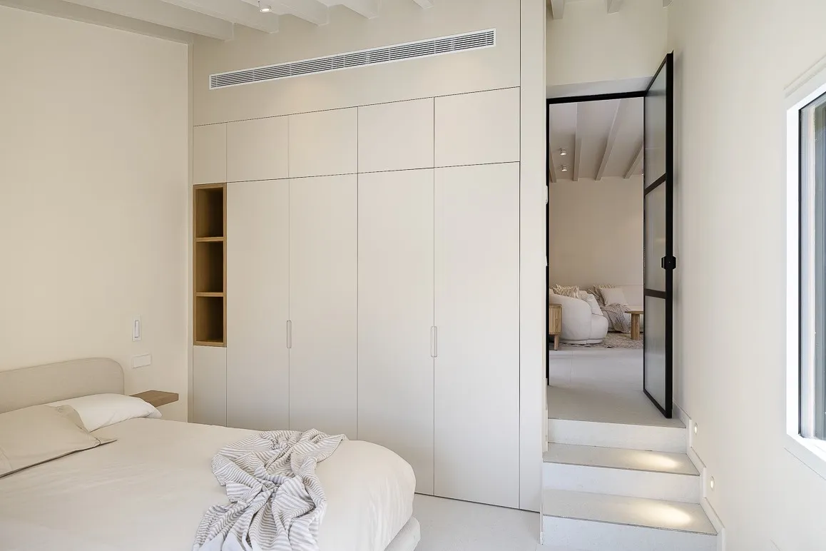 Appartement moderne et rénové avec terrasse calme et ascenseur-7