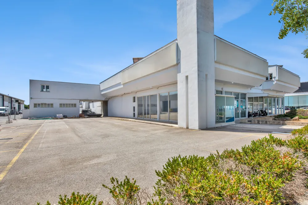 Large industrial building in Polígono Son Castelló-24