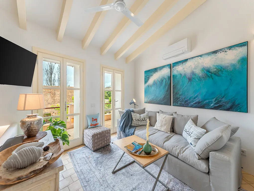 Charming village house in the heart of Ses Salines with an idyllic garden-6