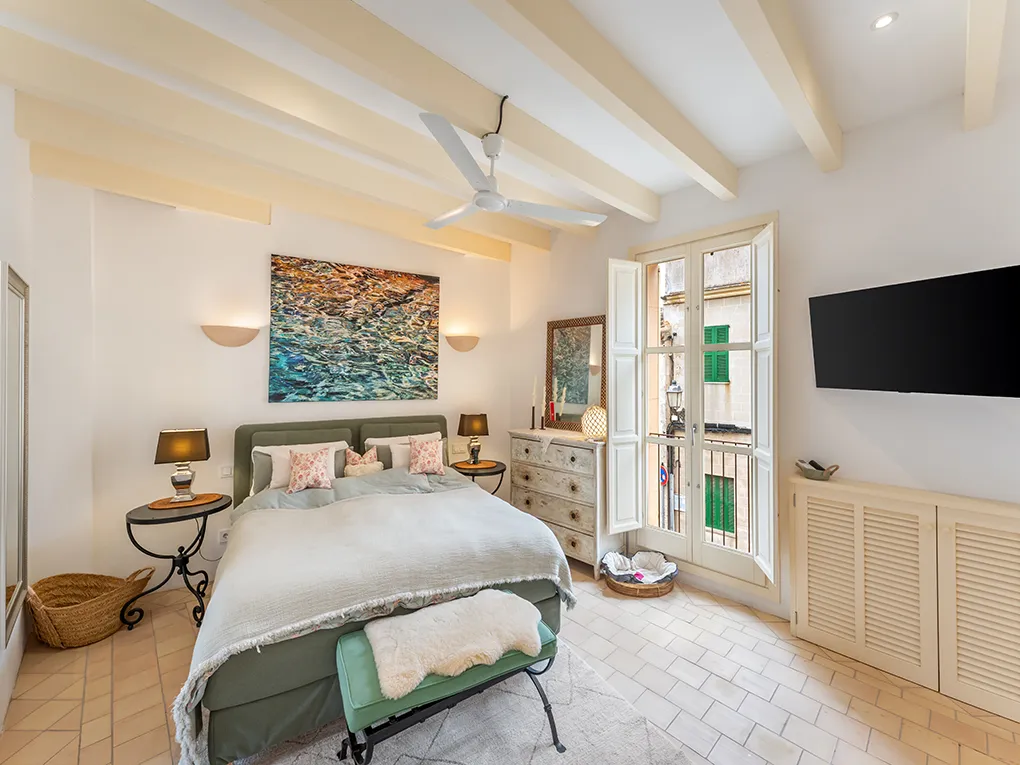 Charming village house in the heart of Ses Salines with an idyllic garden-7