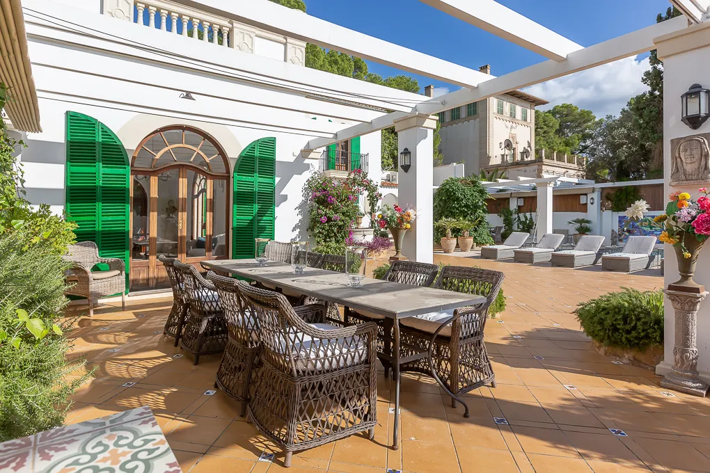 Renovated classic villa-19